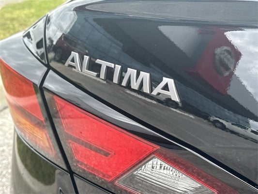 2024 Nissan Altima 2.5 SR in Stuart, FL - Wallace Auto Group