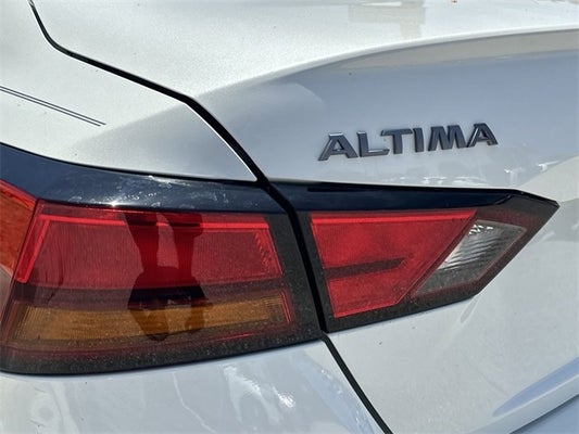 2024 Nissan Altima 2.5 SR in Stuart, FL - Wallace Auto Group