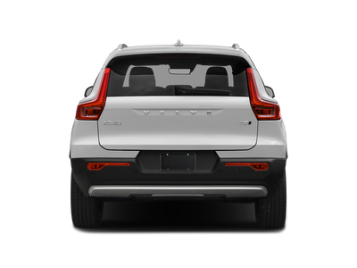 2021 Volvo XC40 Momentum