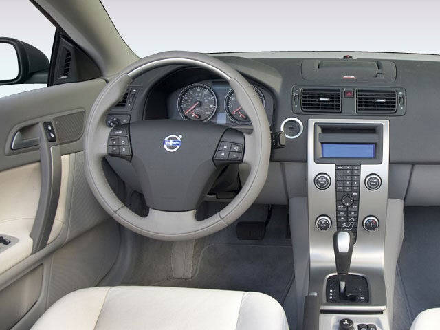 2008 Volvo C70 T5