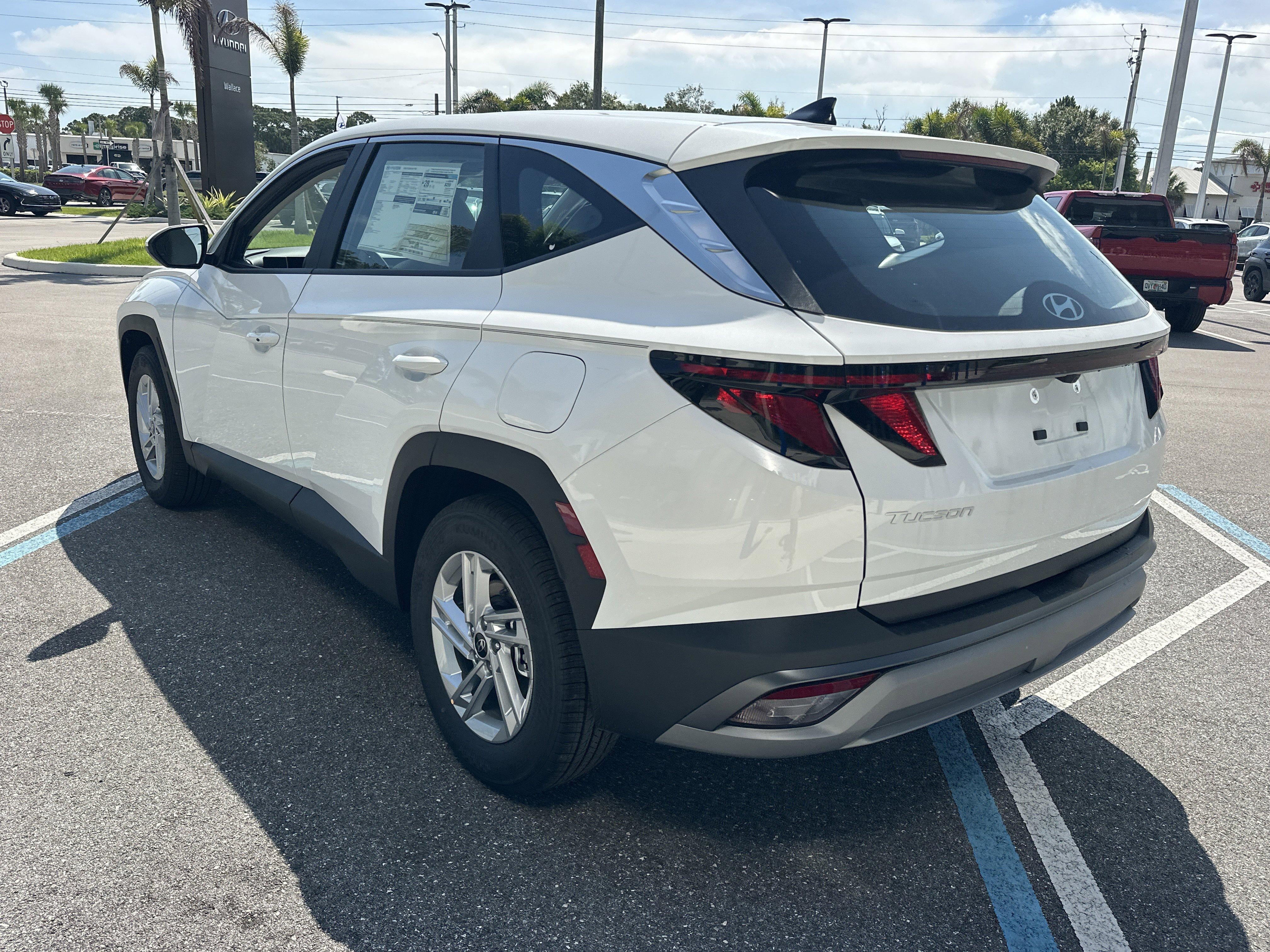 2026 Hyundai Tucson SE FWD