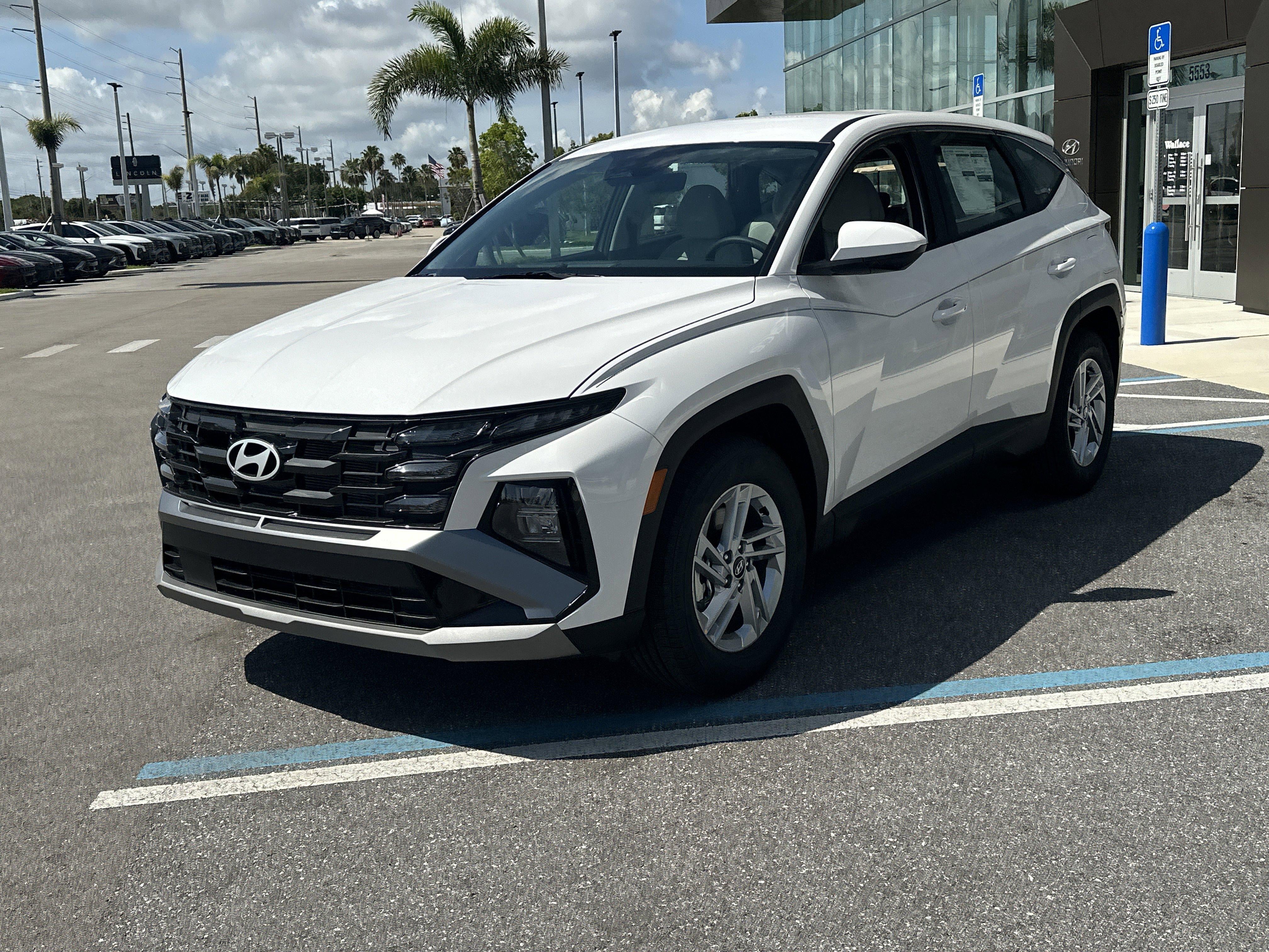 2026 Hyundai Tucson SE FWD