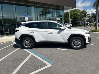 2026 Hyundai Tucson SE FWD