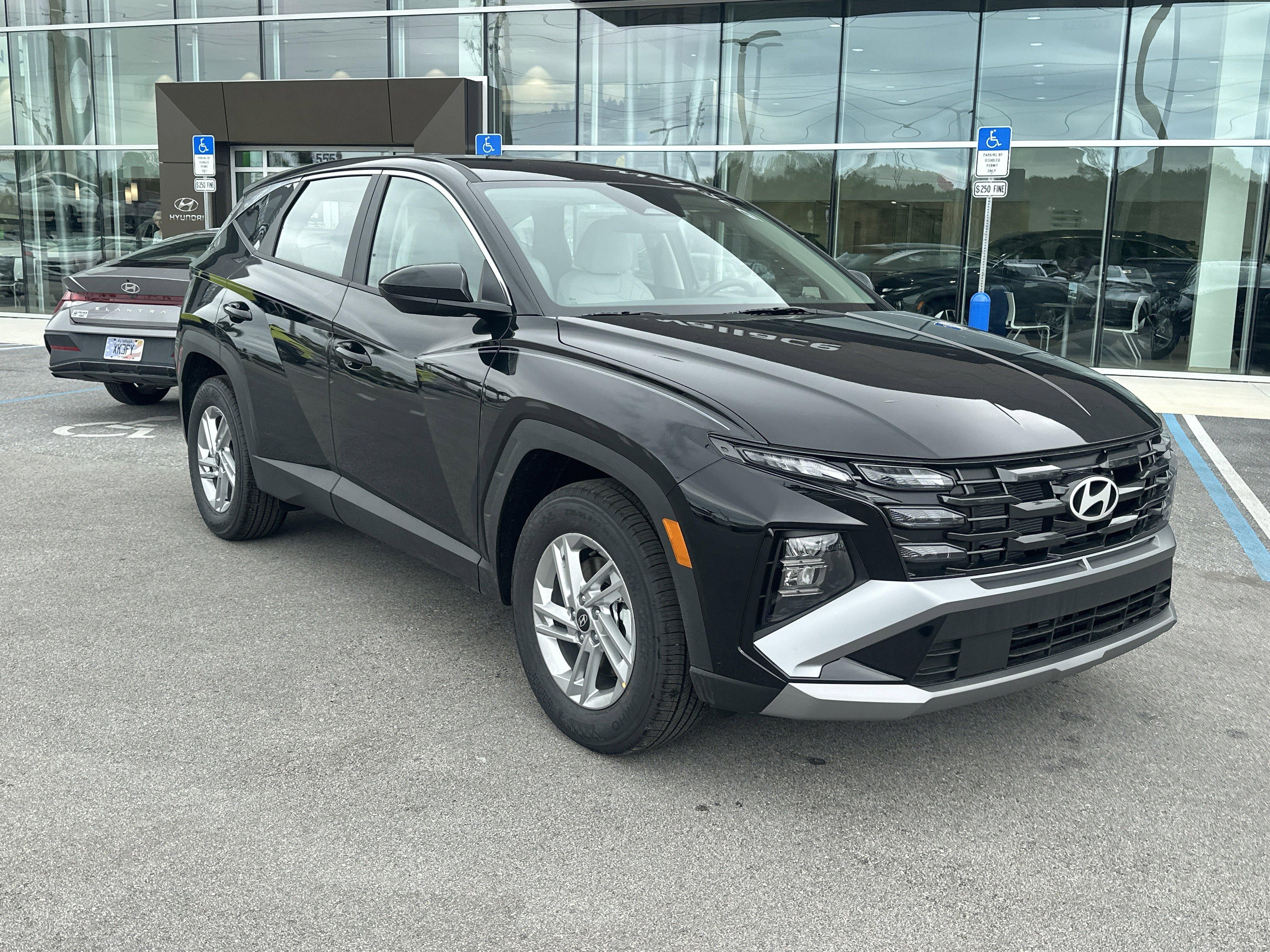 2026 Hyundai Tucson SE FWD