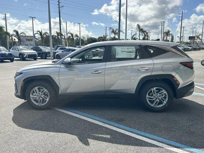 2026 Hyundai Tucson SE FWD