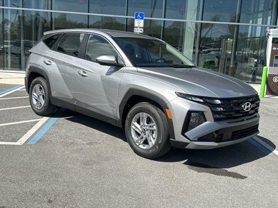 2026 Hyundai Tucson SE FWD