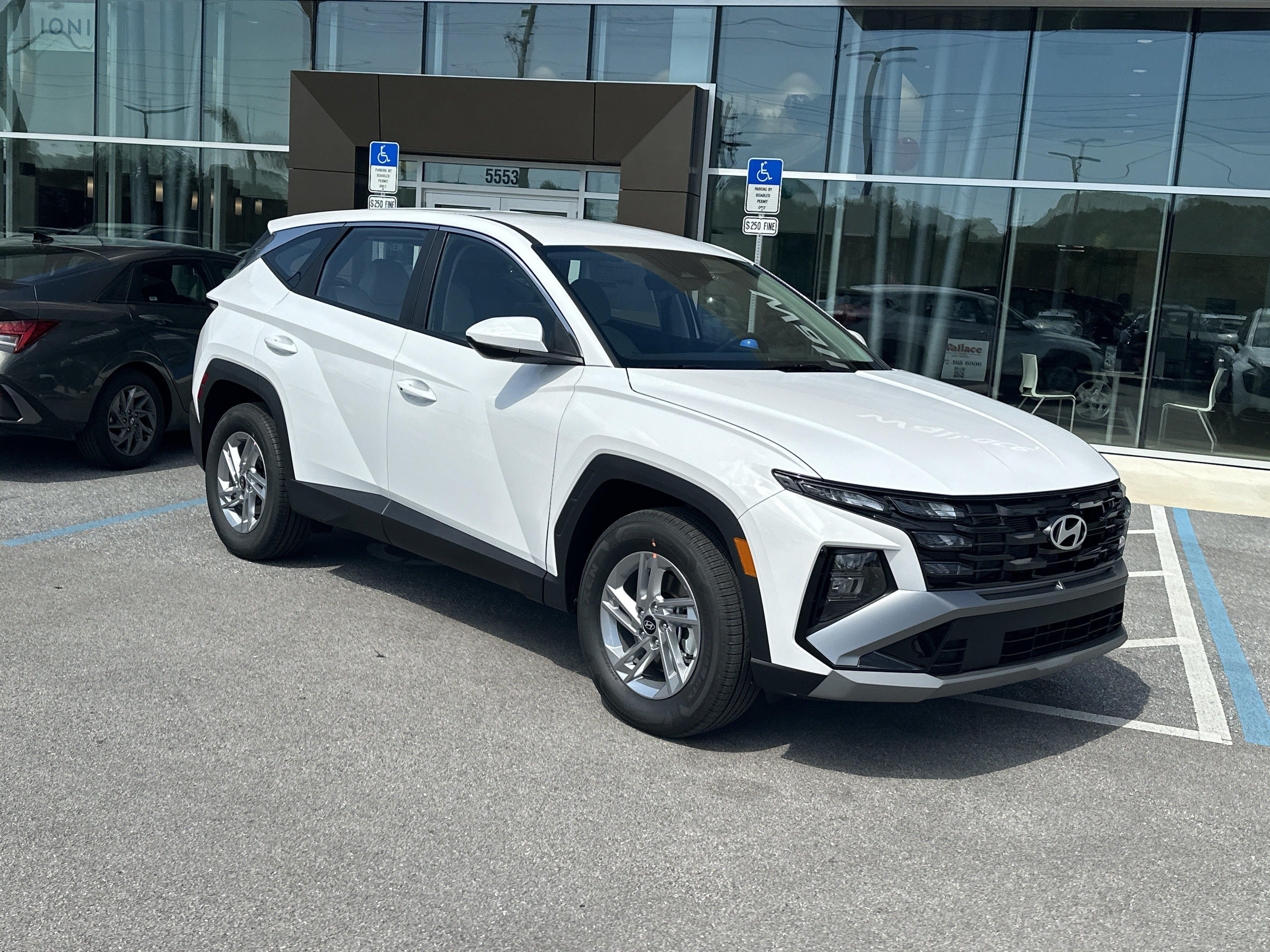 2026 Hyundai Tucson SE FWD