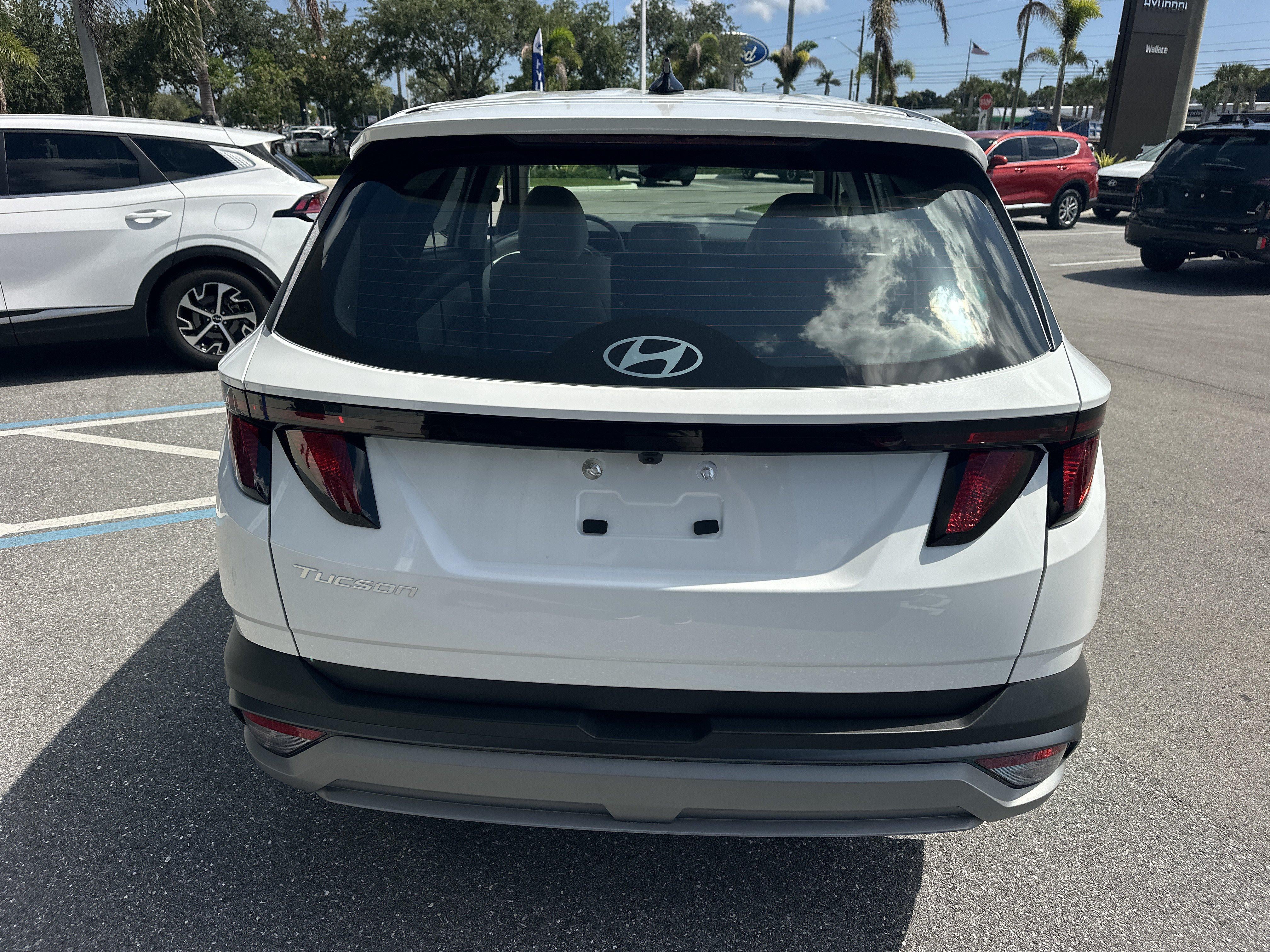 2026 Hyundai Tucson SE FWD