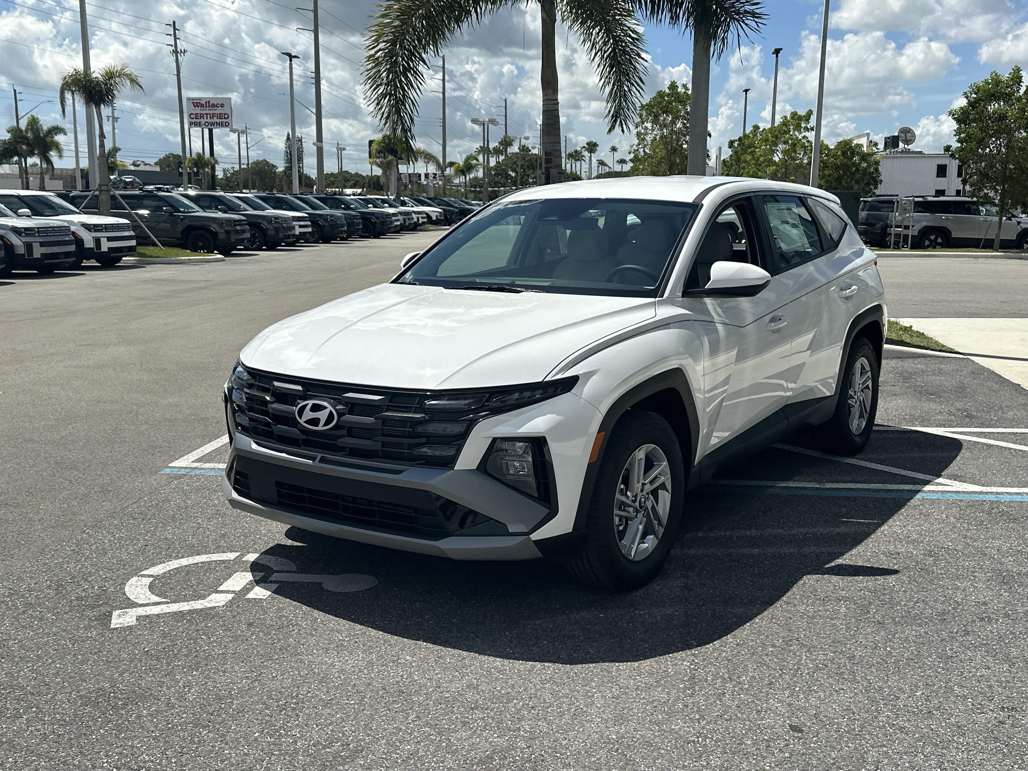 2026 Hyundai Tucson SE FWD