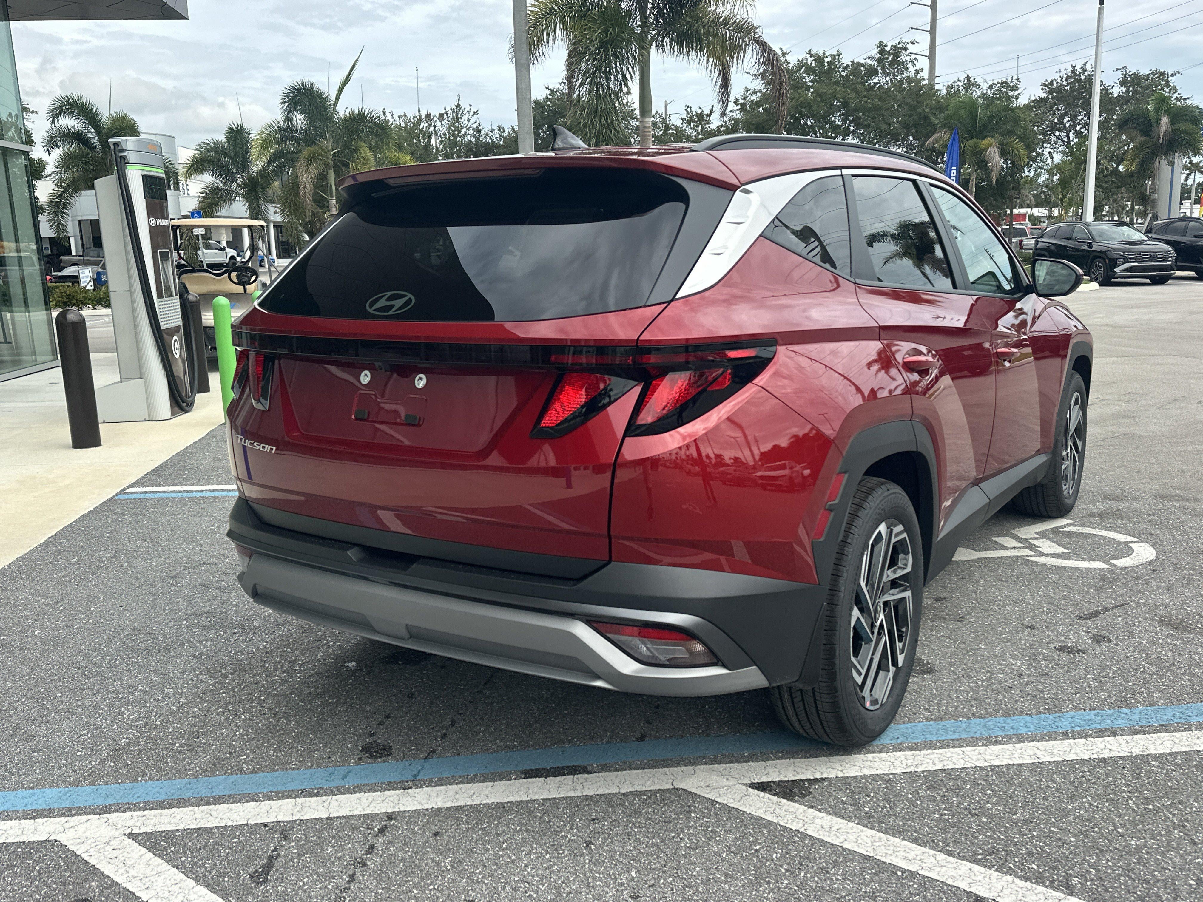 2026 Hyundai Tucson SEL Plus FWD