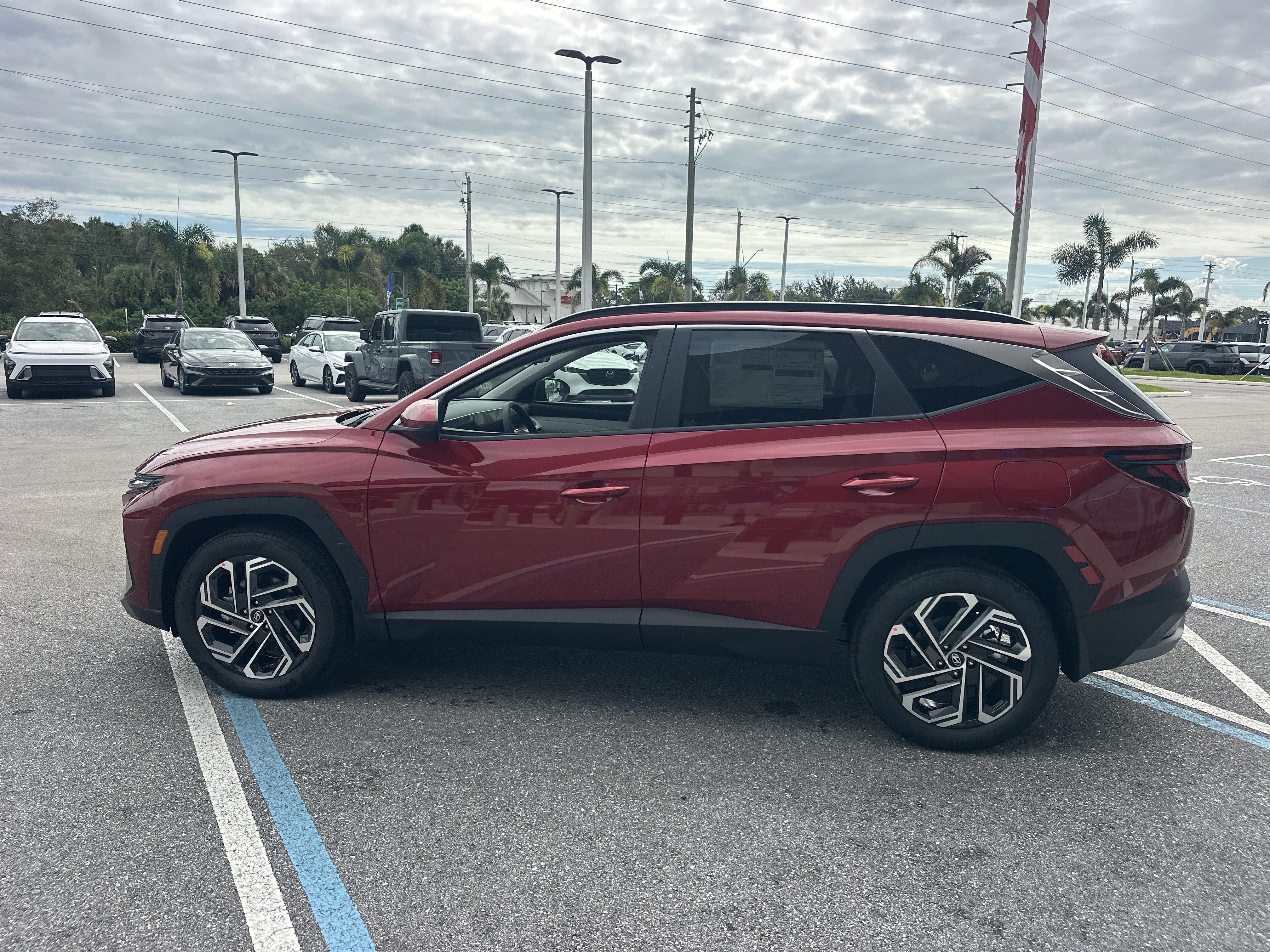 2026 Hyundai Tucson SEL Plus FWD