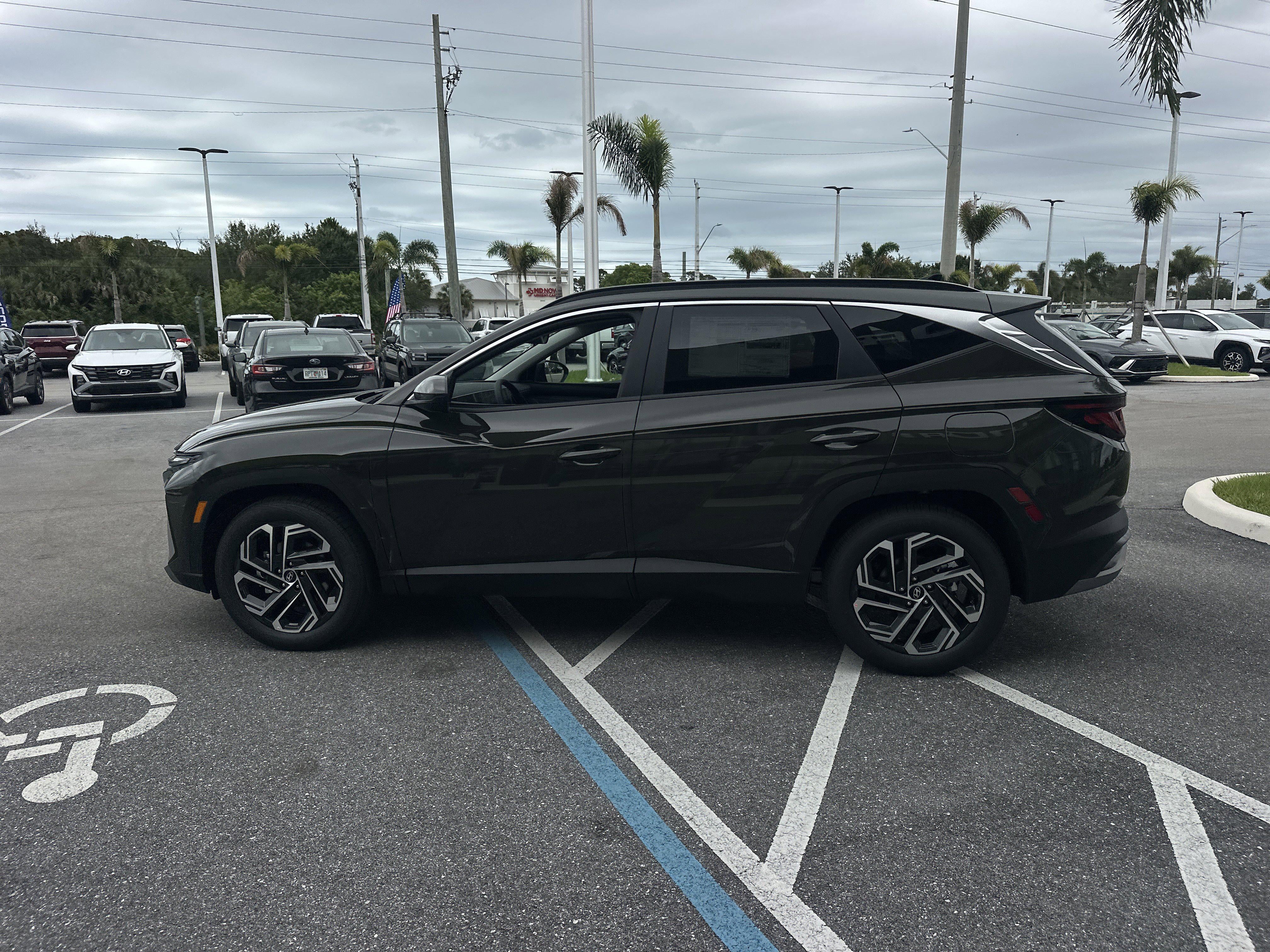 2026 Hyundai Tucson SEL Plus FWD