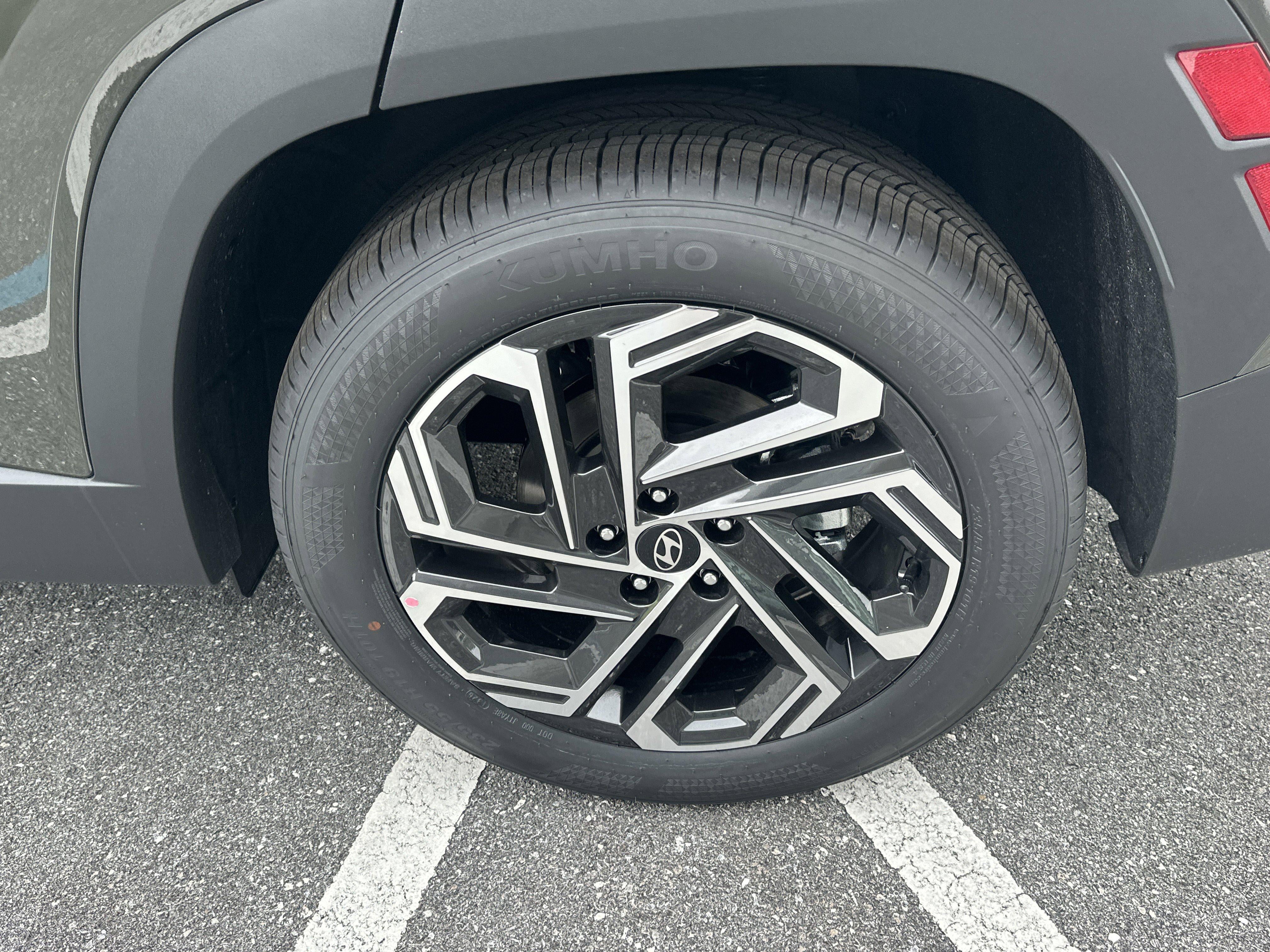 2026 Hyundai Tucson SEL Plus FWD