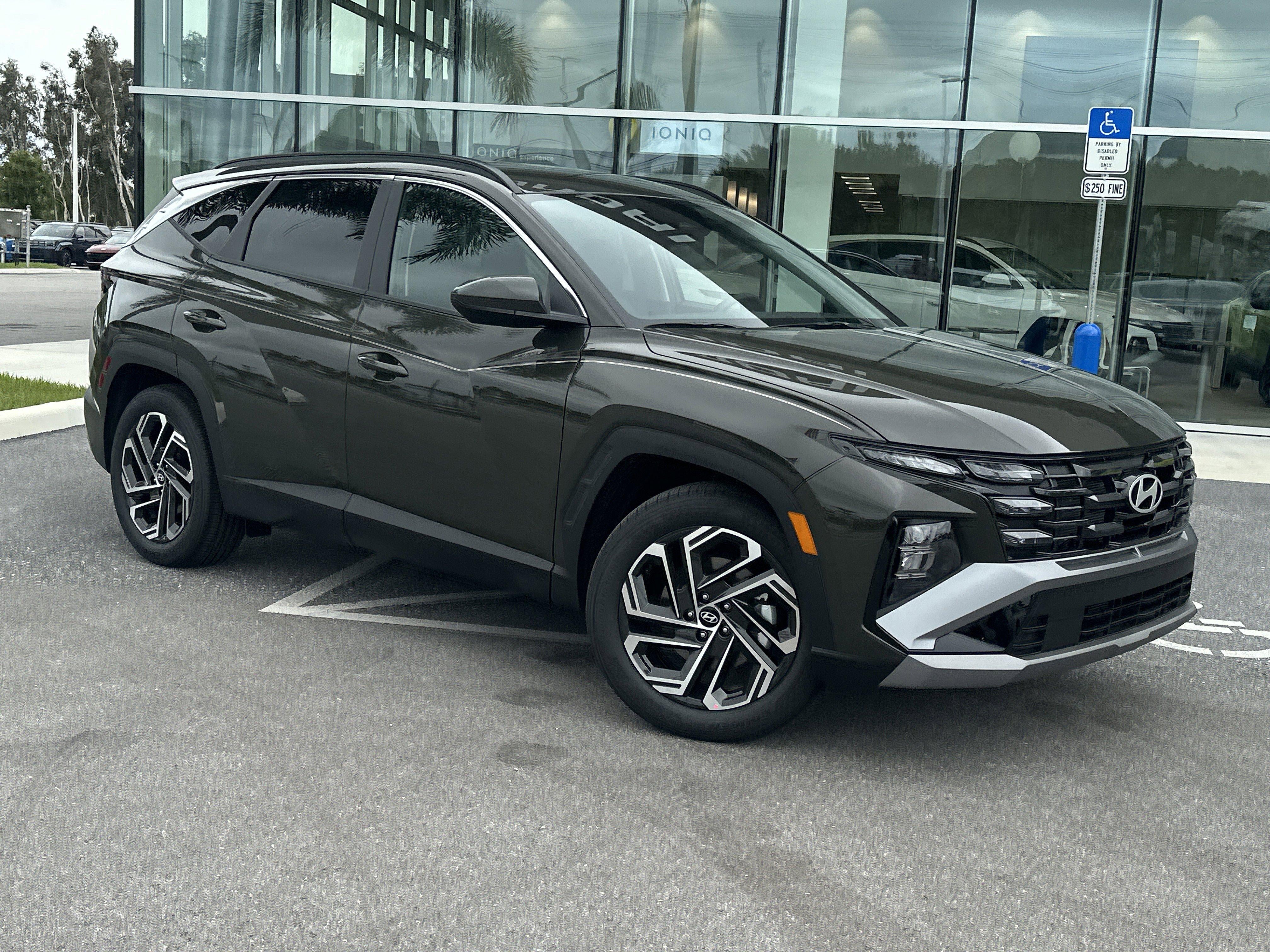 2026 Hyundai Tucson SEL Plus FWD
