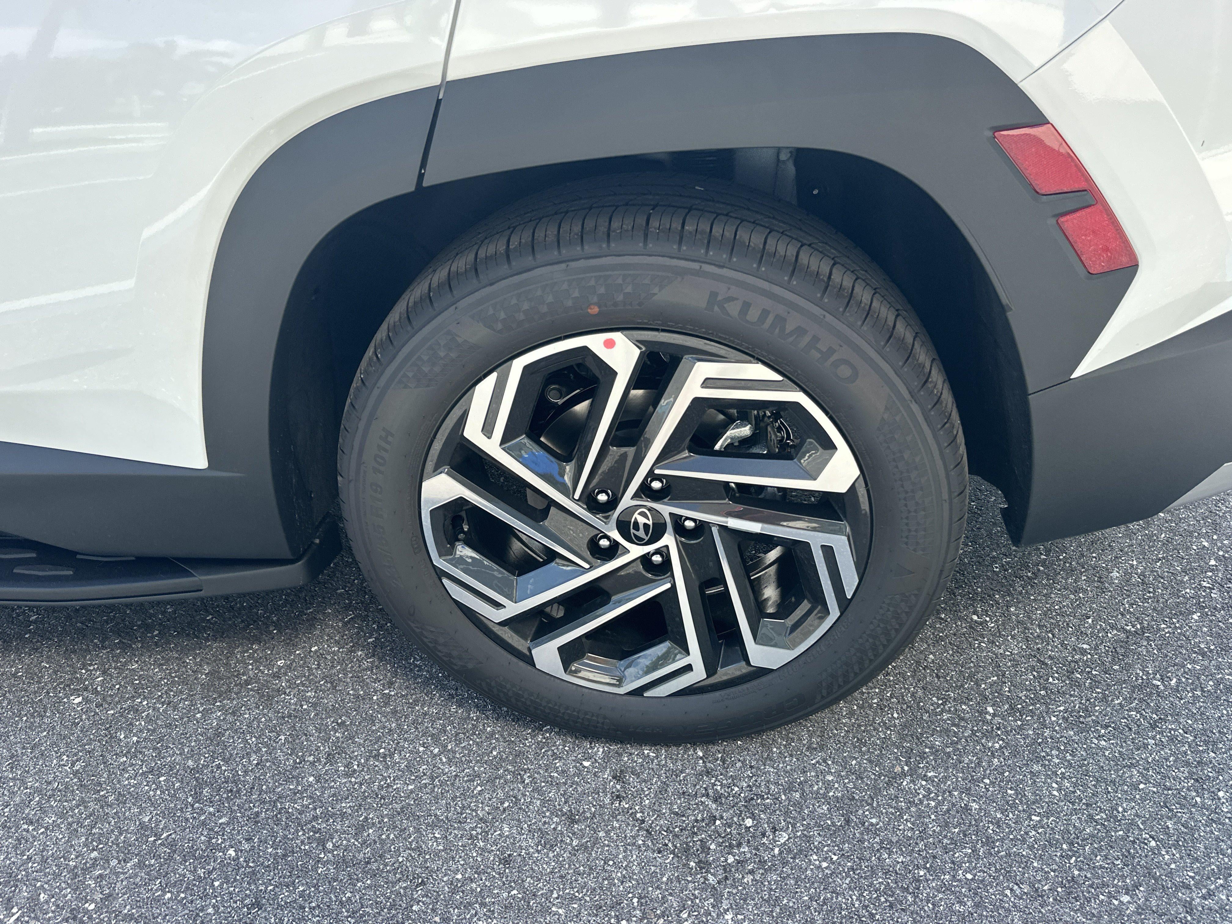 2026 Hyundai Tucson SEL Plus FWD