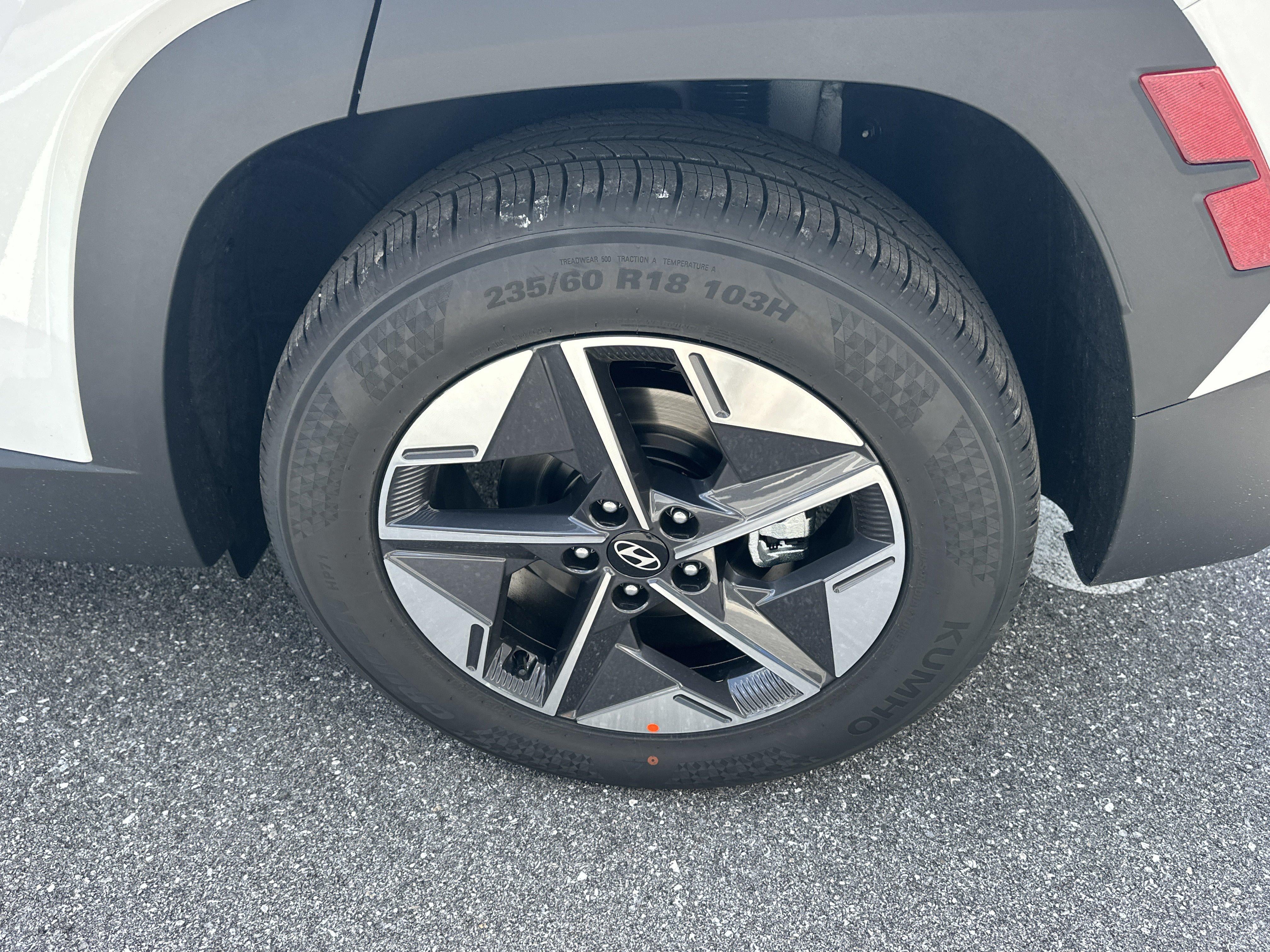 2026 Hyundai Tucson SEL FWD