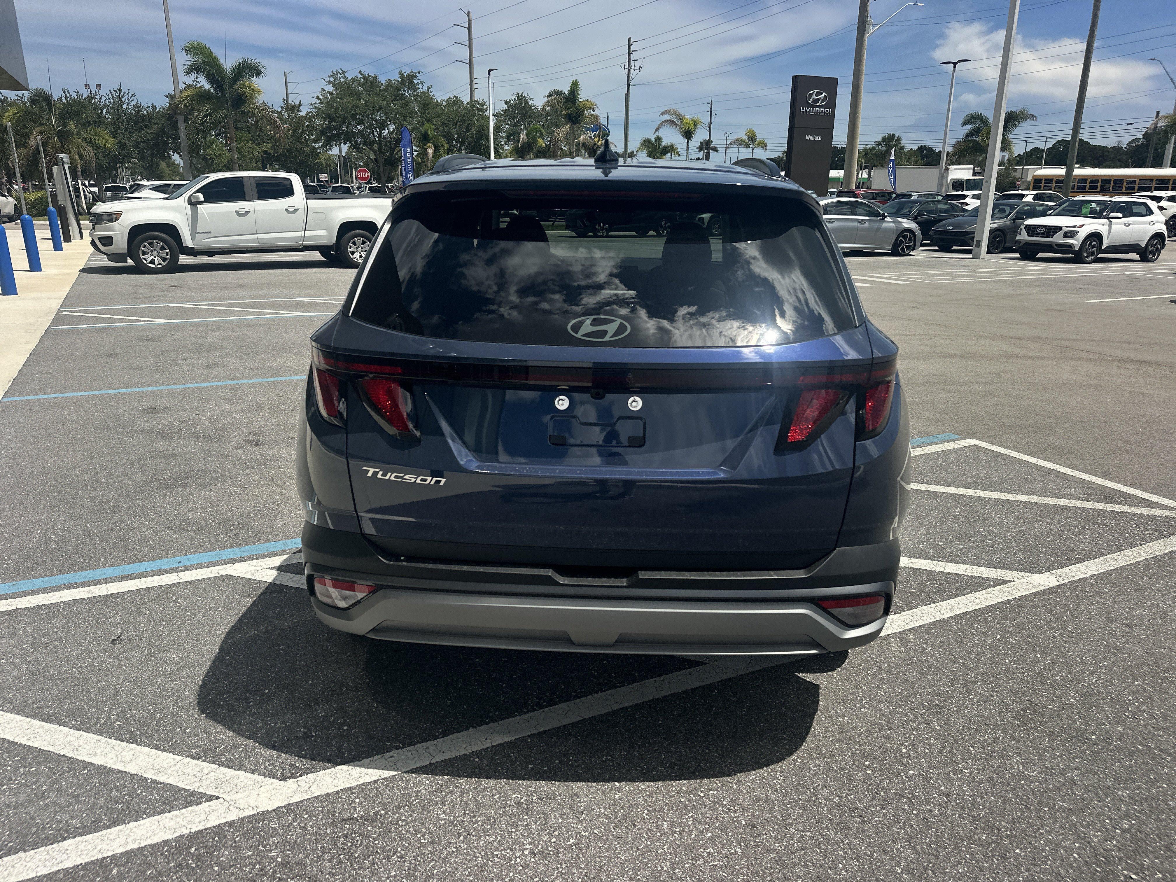 2026 Hyundai Tucson SEL FWD