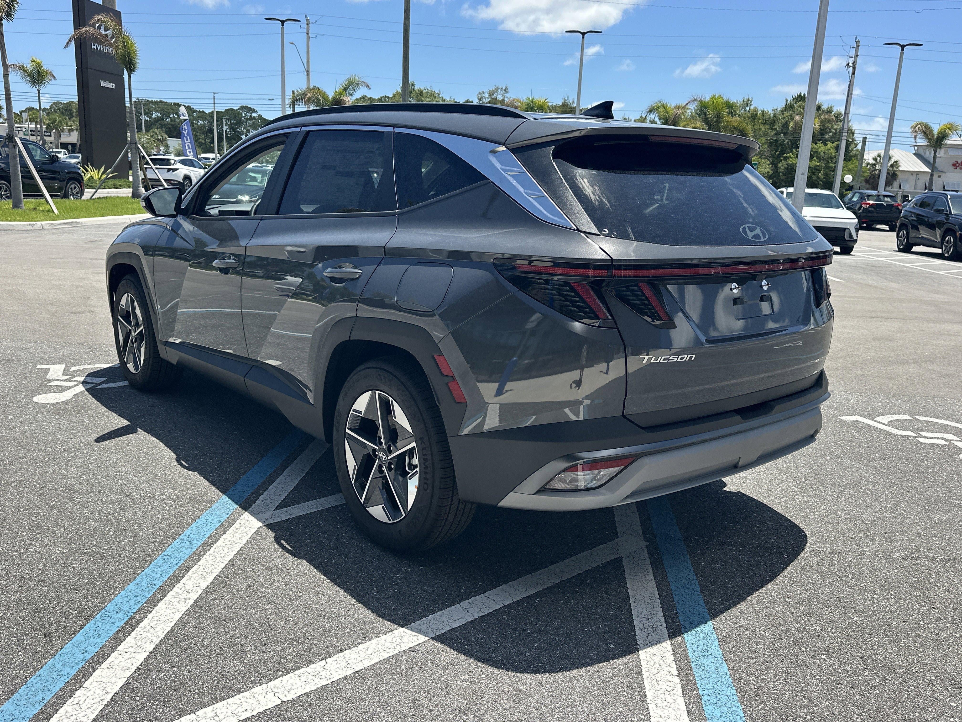 2026 Hyundai Tucson SEL Premium FWD