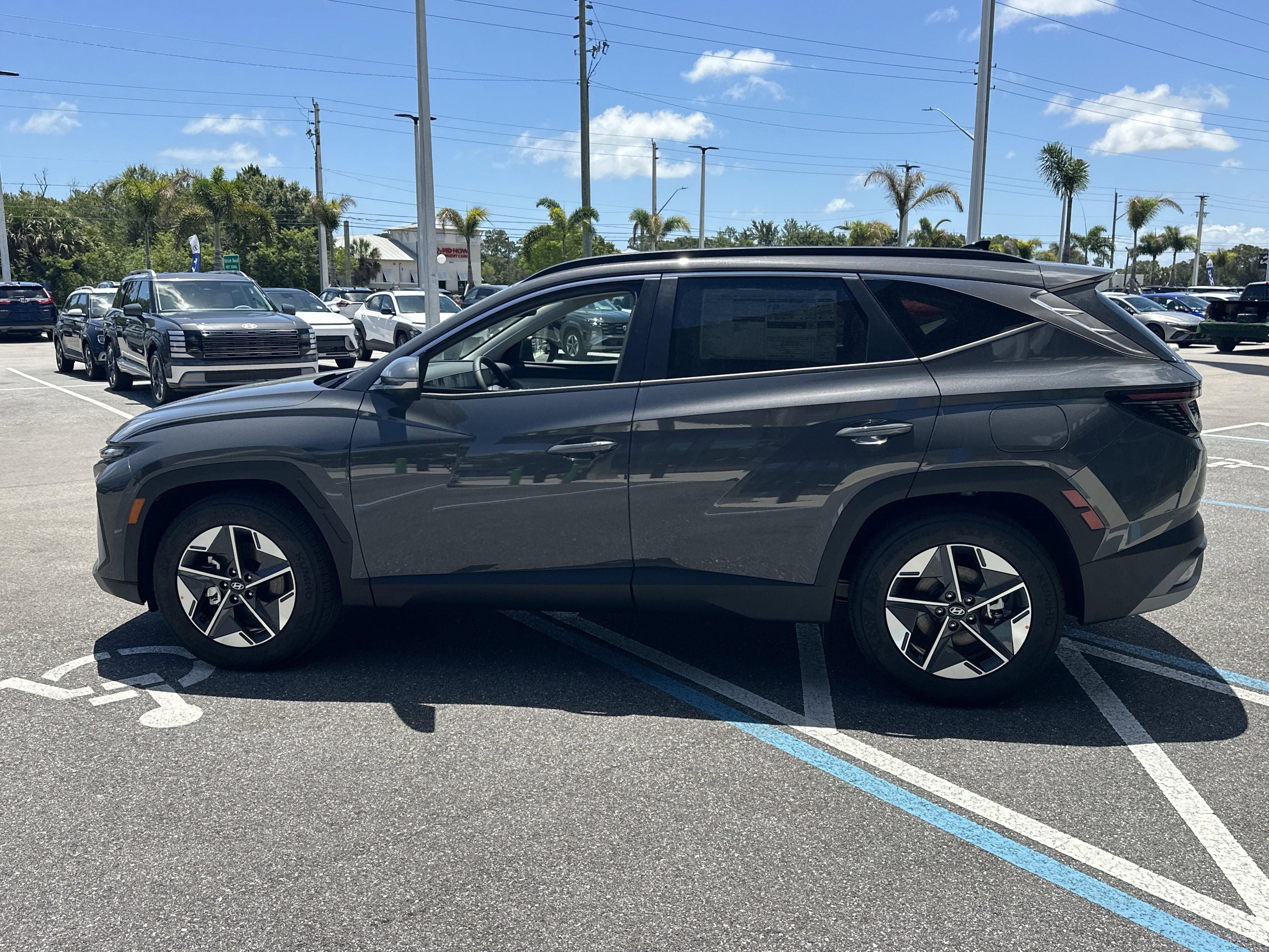 2026 Hyundai Tucson SEL Premium FWD