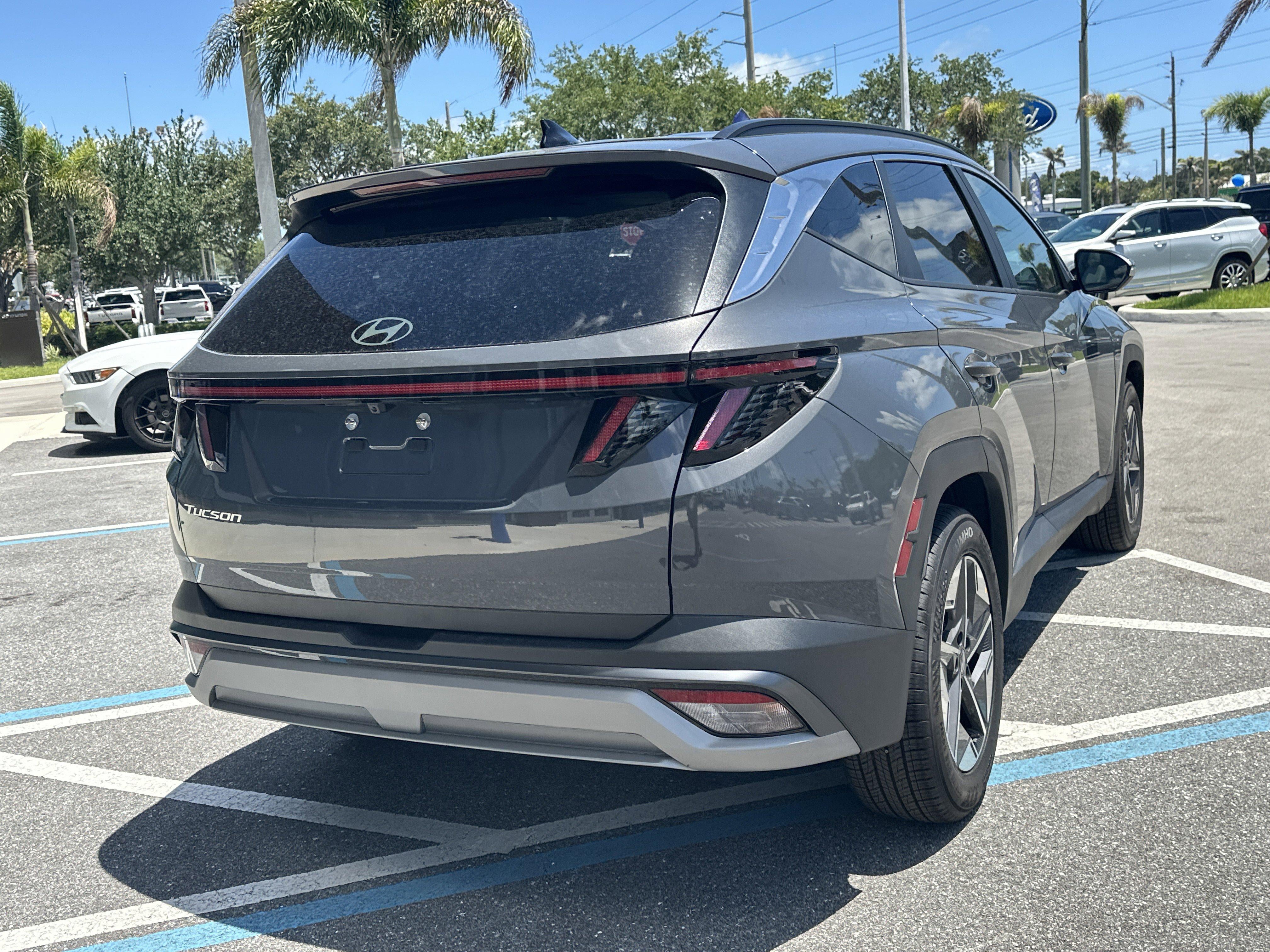 2026 Hyundai Tucson SEL Premium FWD
