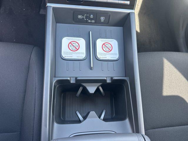 2026 Hyundai Santa Fe SE FWD