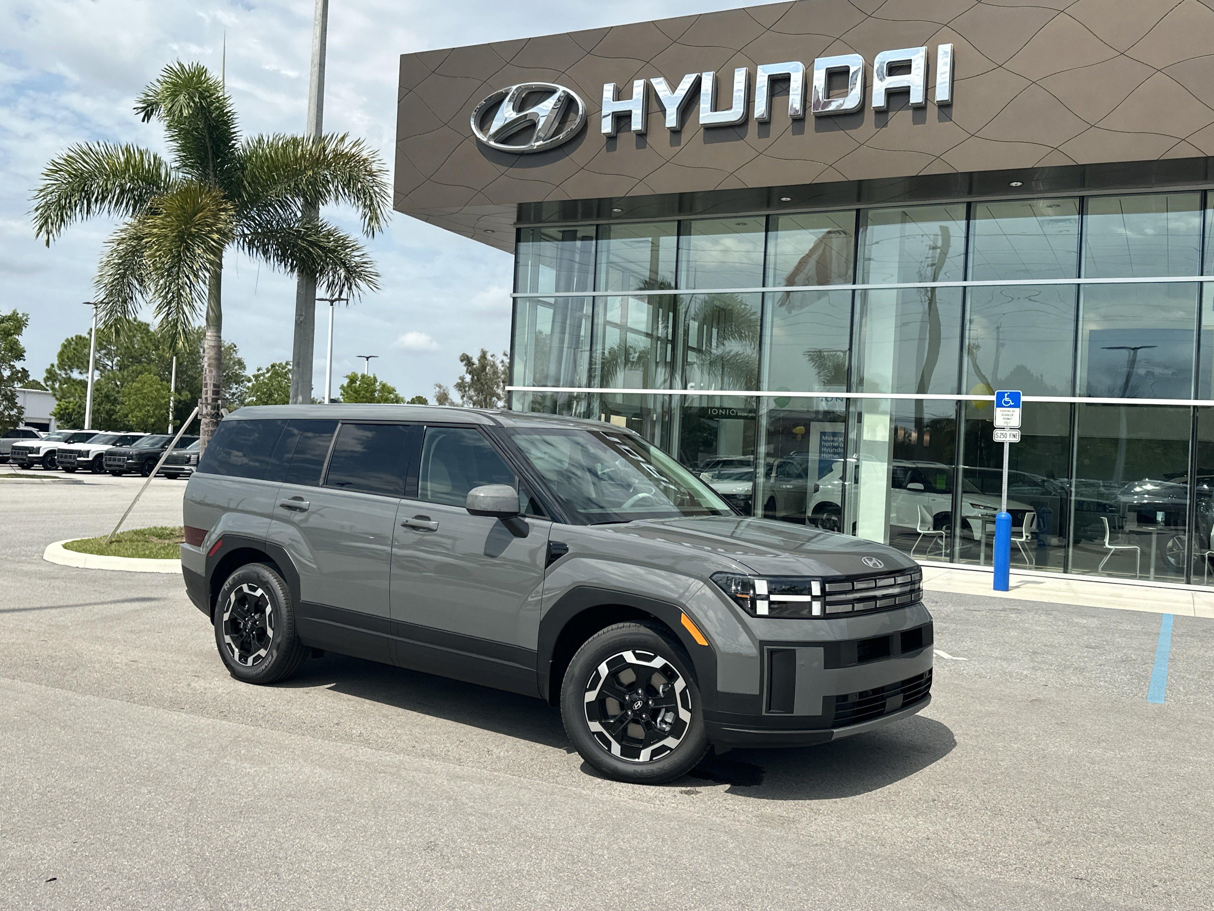 2027 Hyundai Santa Fe SE FWD