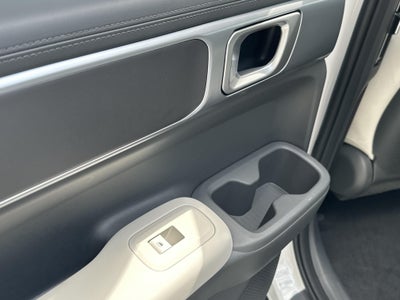2027 Hyundai Santa Fe SE FWD