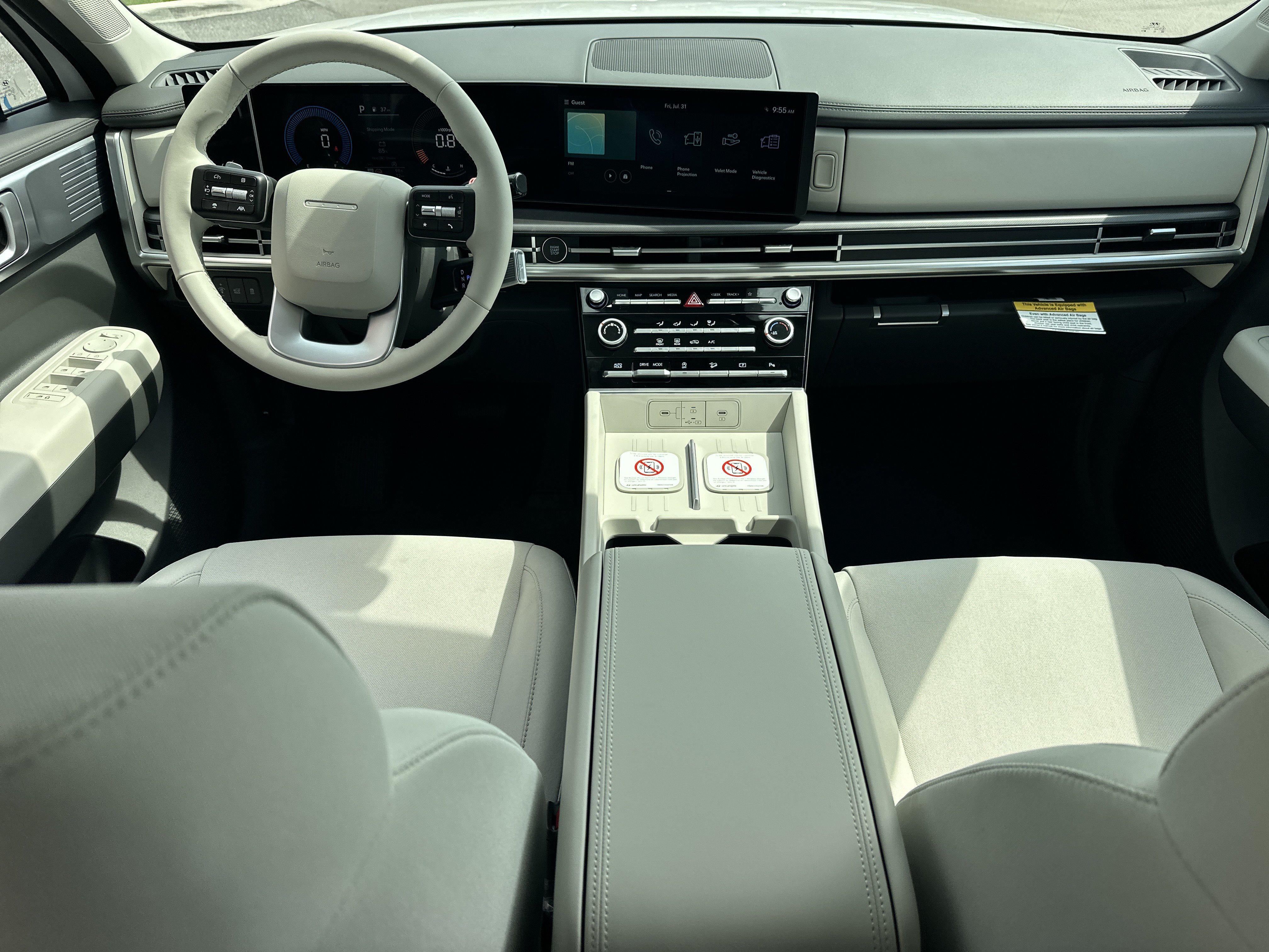 2027 Hyundai Santa Fe SE FWD