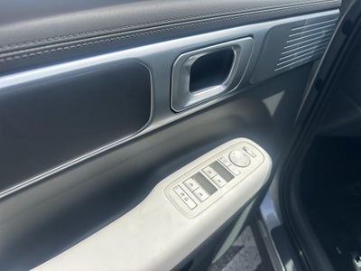 2027 Hyundai Santa Fe SE FWD