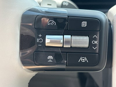 2027 Hyundai Santa Fe SE FWD