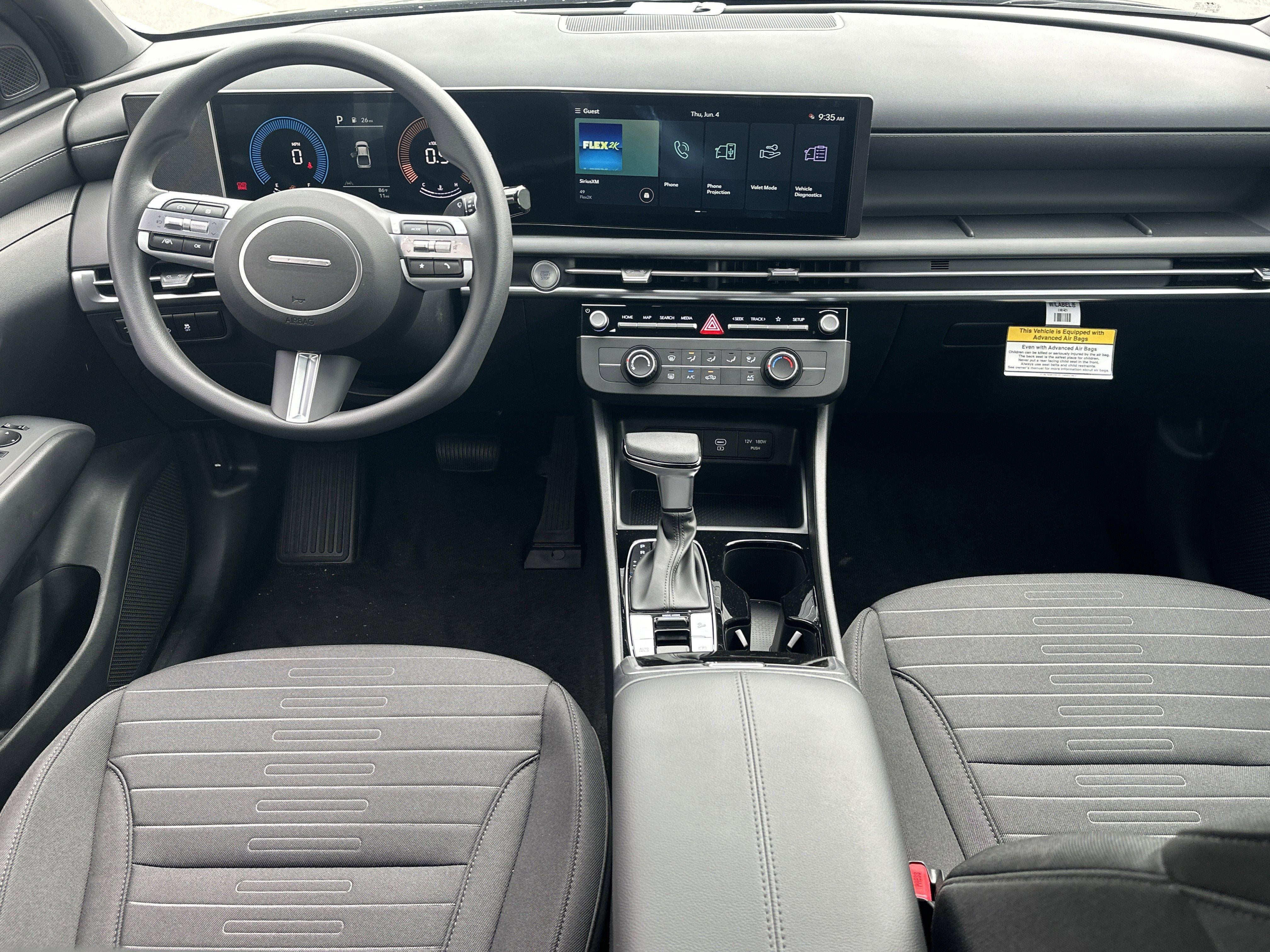 2026 Hyundai Santa Cruz SE FWD
