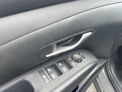 2026 Hyundai Santa Cruz SE FWD