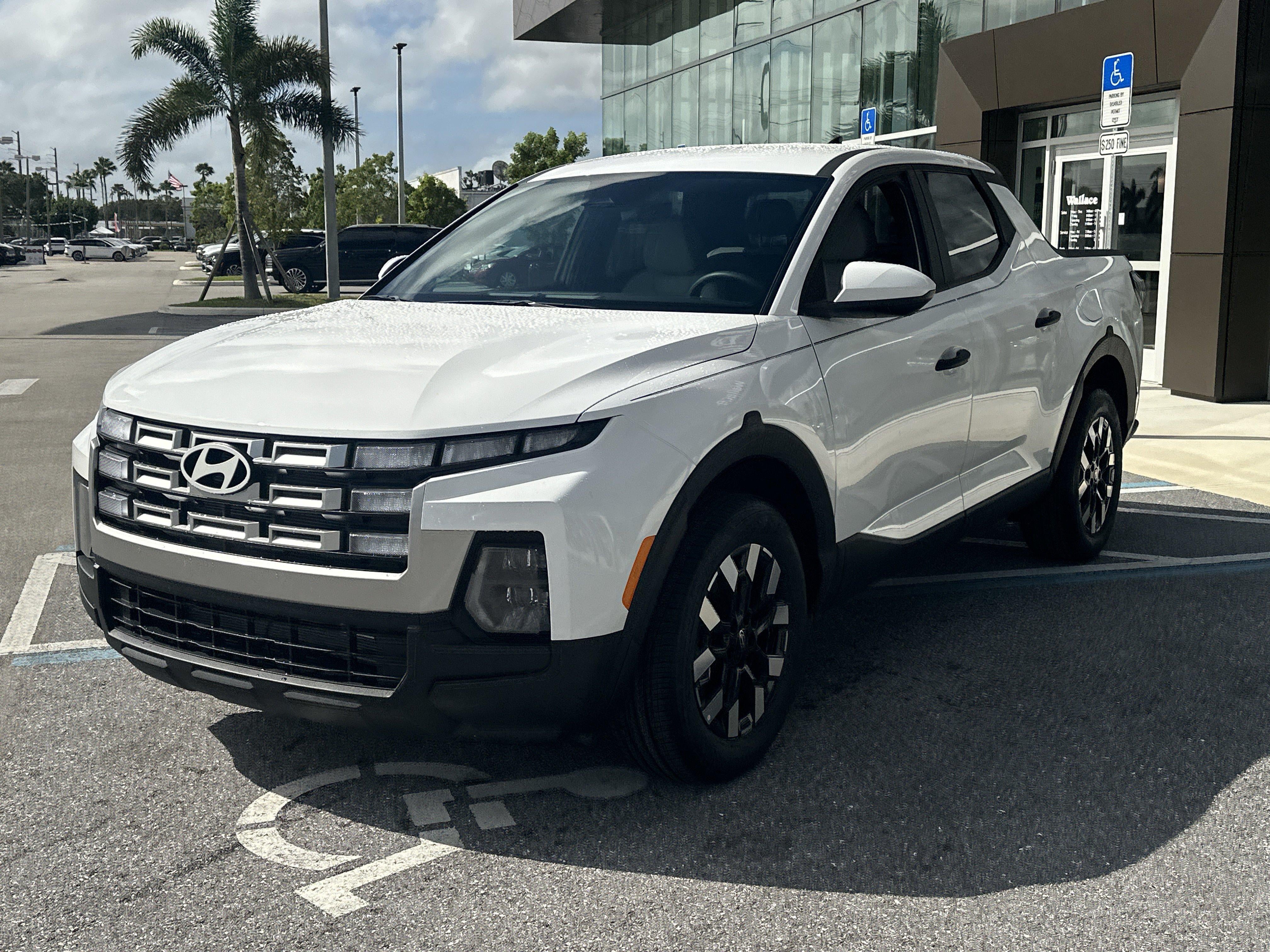 2027 Hyundai Santa Cruz SE FWD