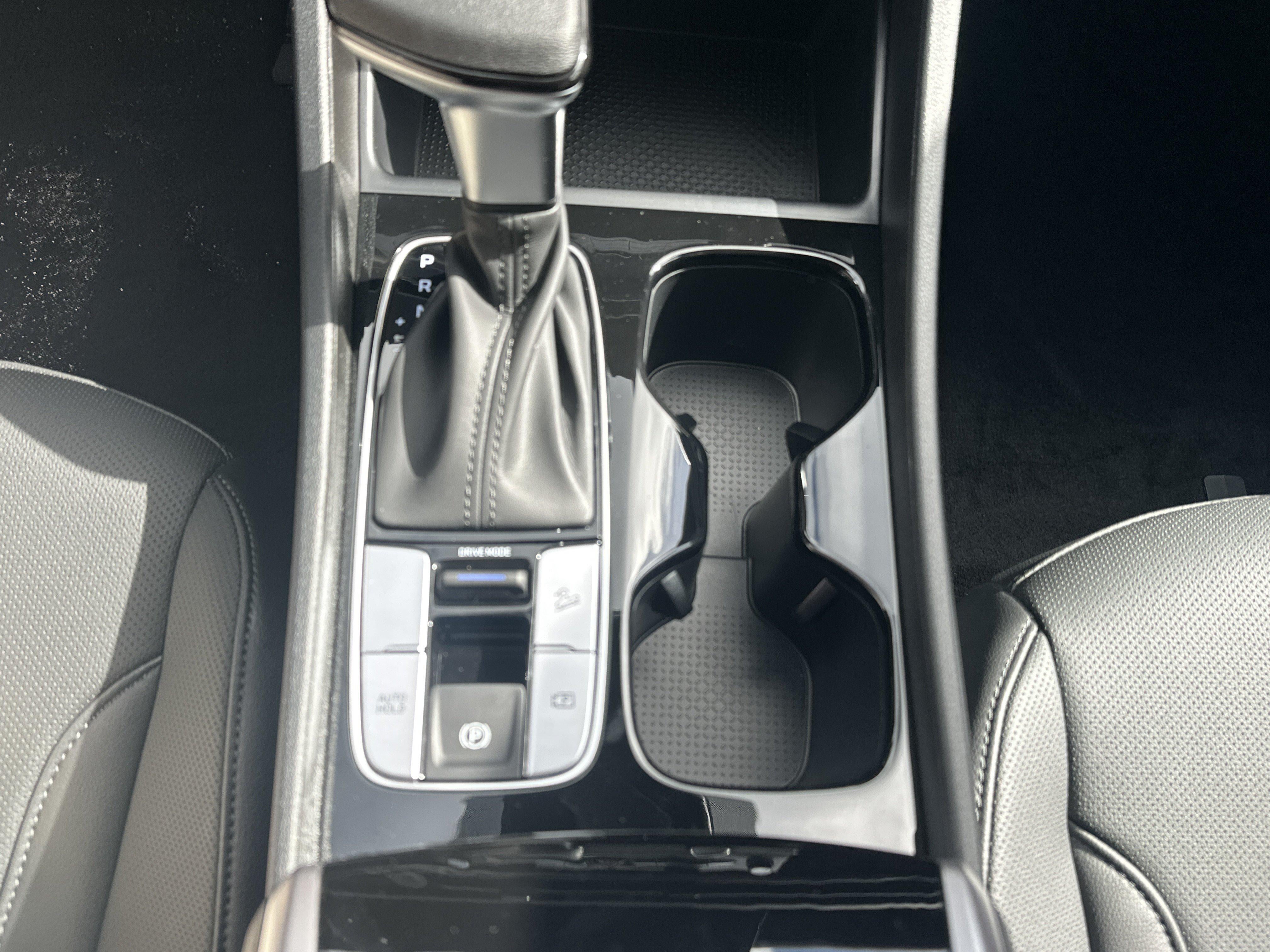 2027 Hyundai Santa Cruz SE FWD