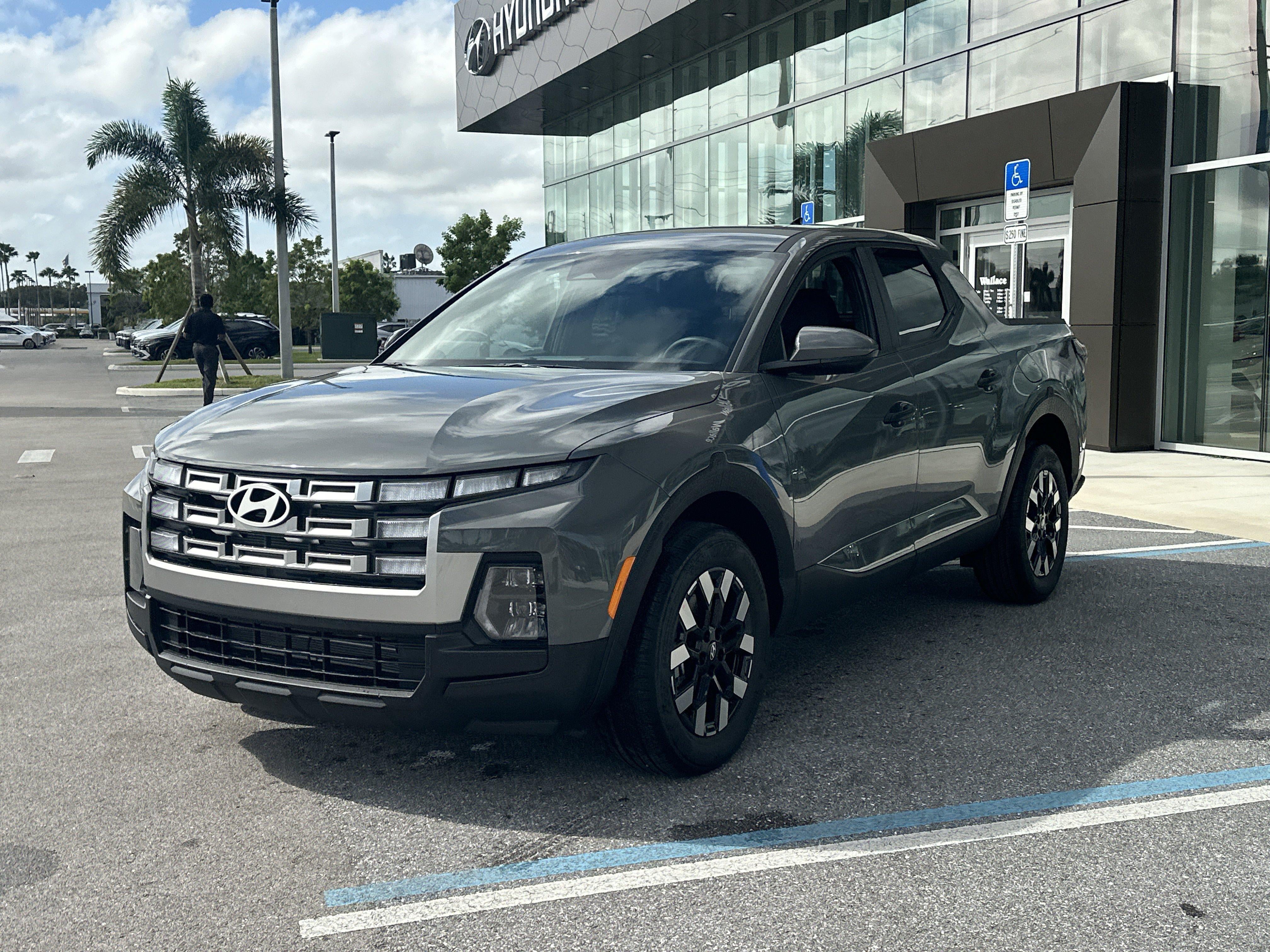 2027 Hyundai Santa Cruz SE FWD