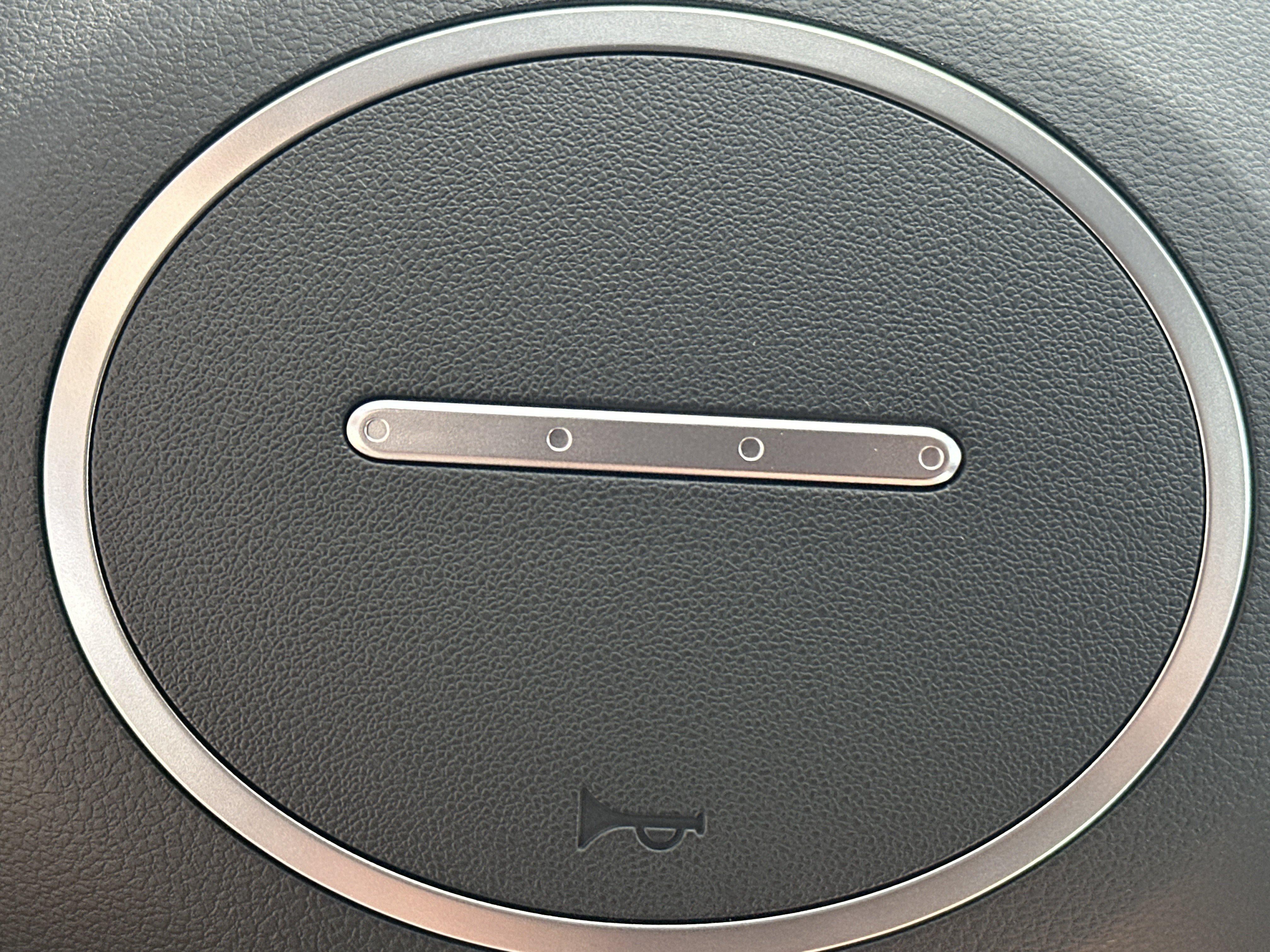2027 Hyundai Santa Cruz SE FWD
