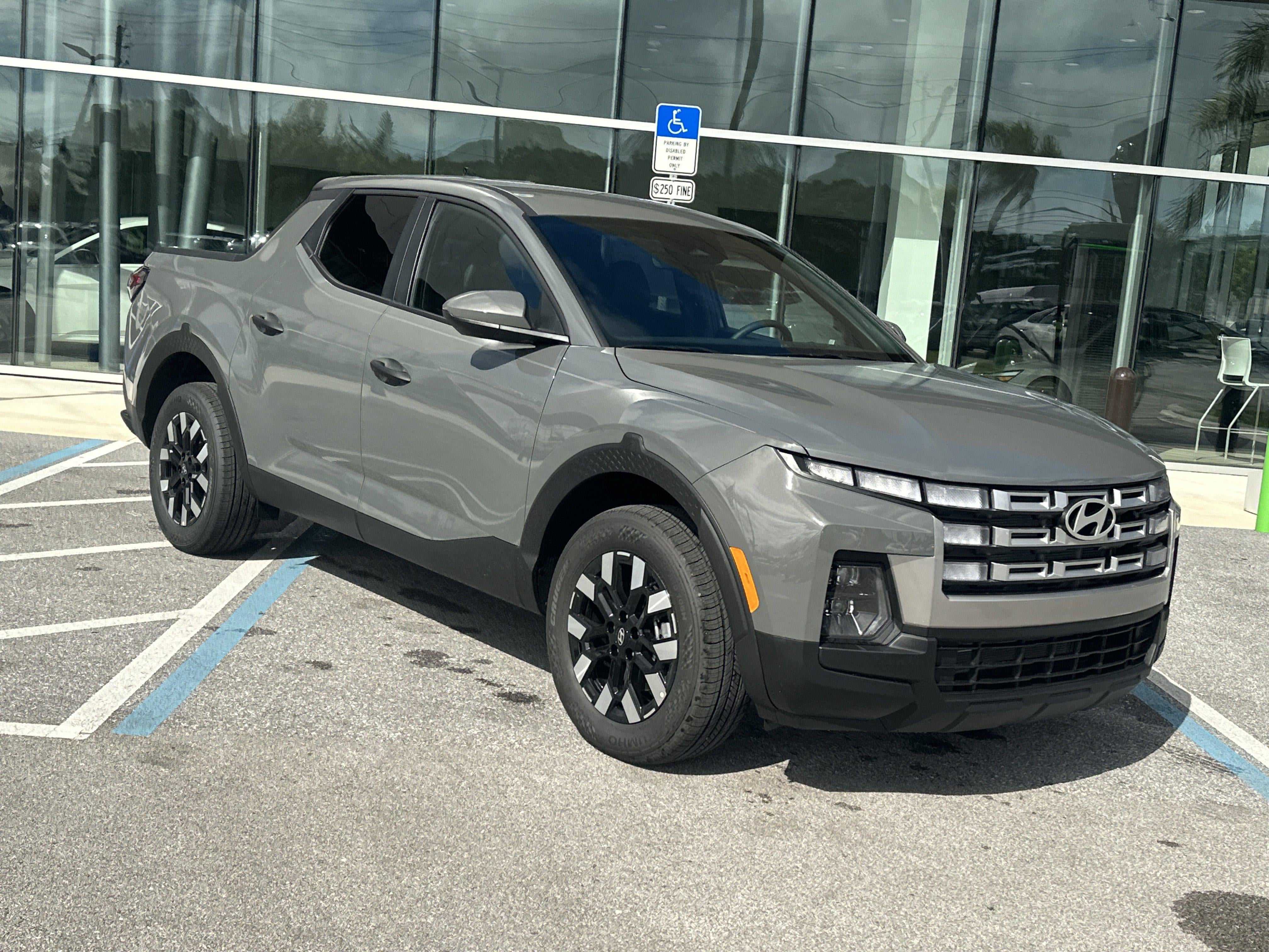 2027 Hyundai Santa Cruz SE FWD