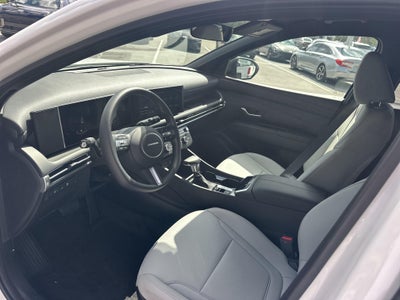 2027 Hyundai Santa Cruz SE FWD