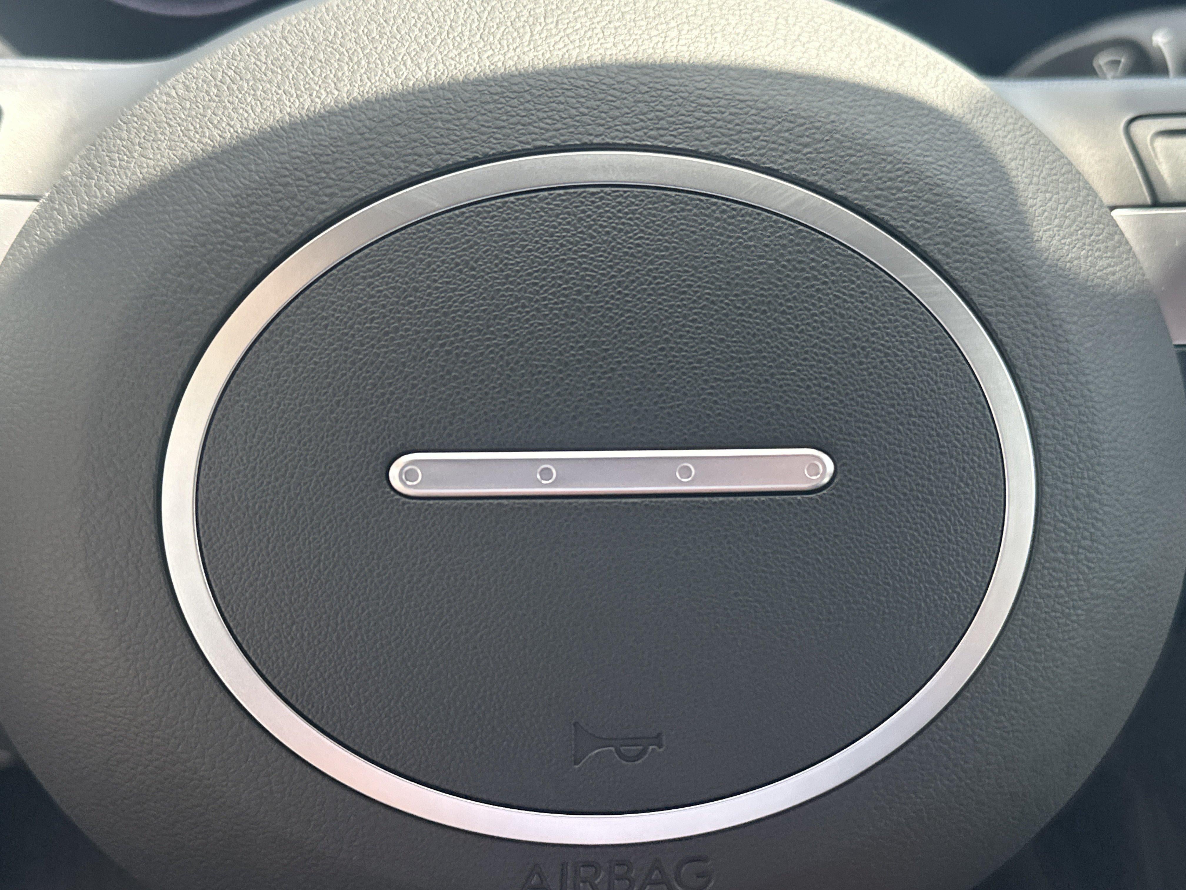 2027 Hyundai Santa Cruz SE FWD