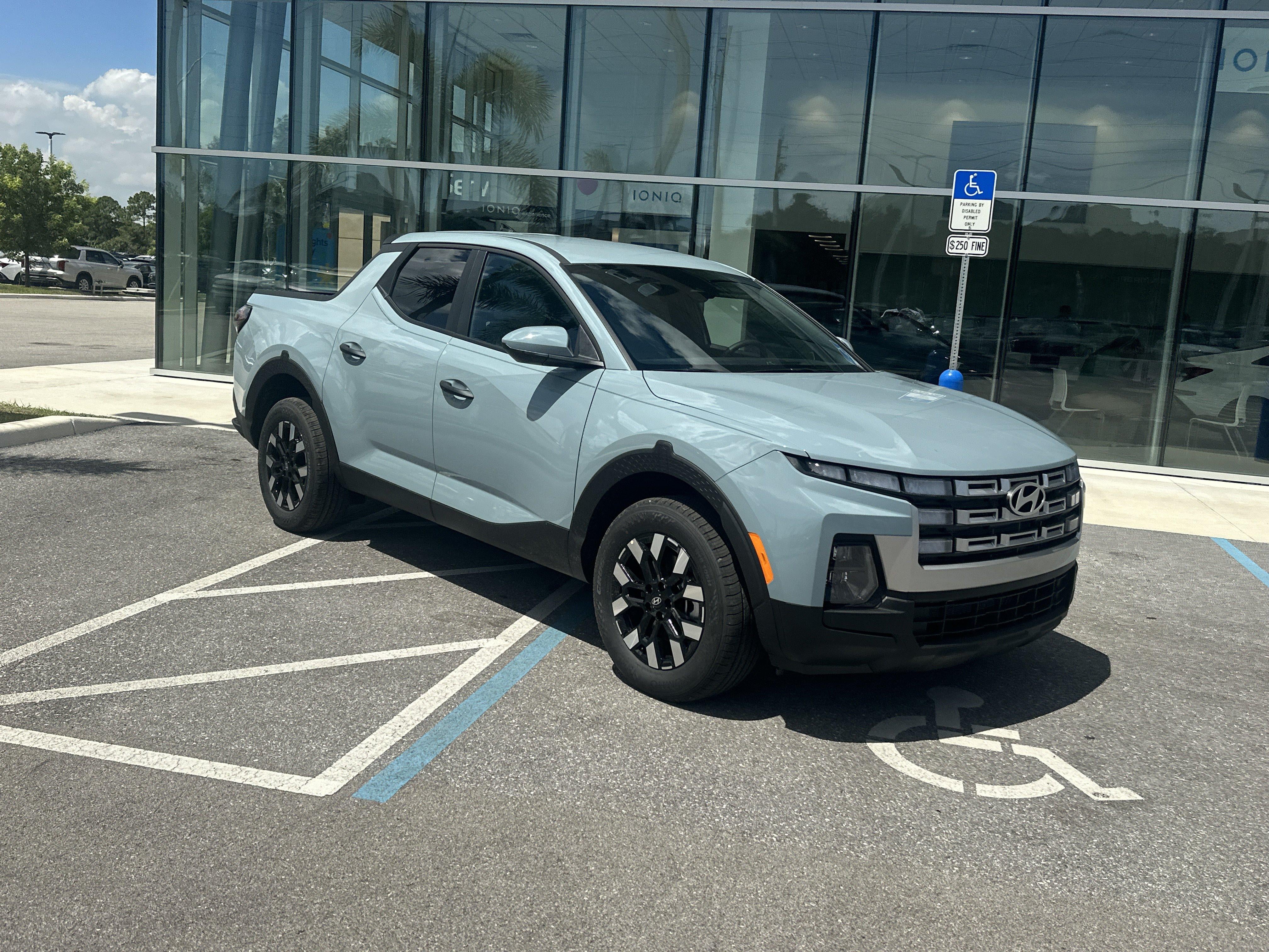 2027 Hyundai Santa Cruz SE FWD