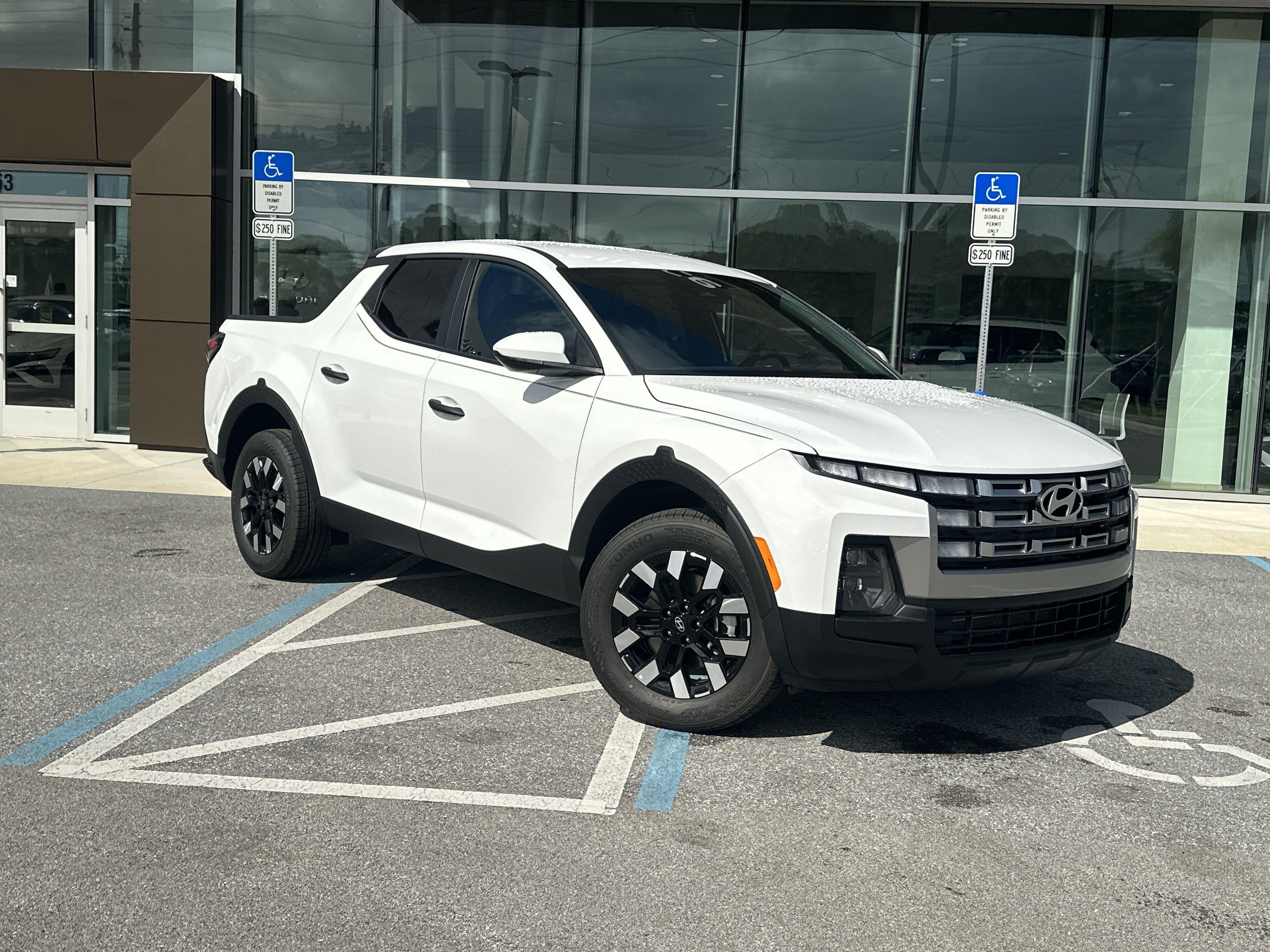 2027 Hyundai Santa Cruz SE FWD