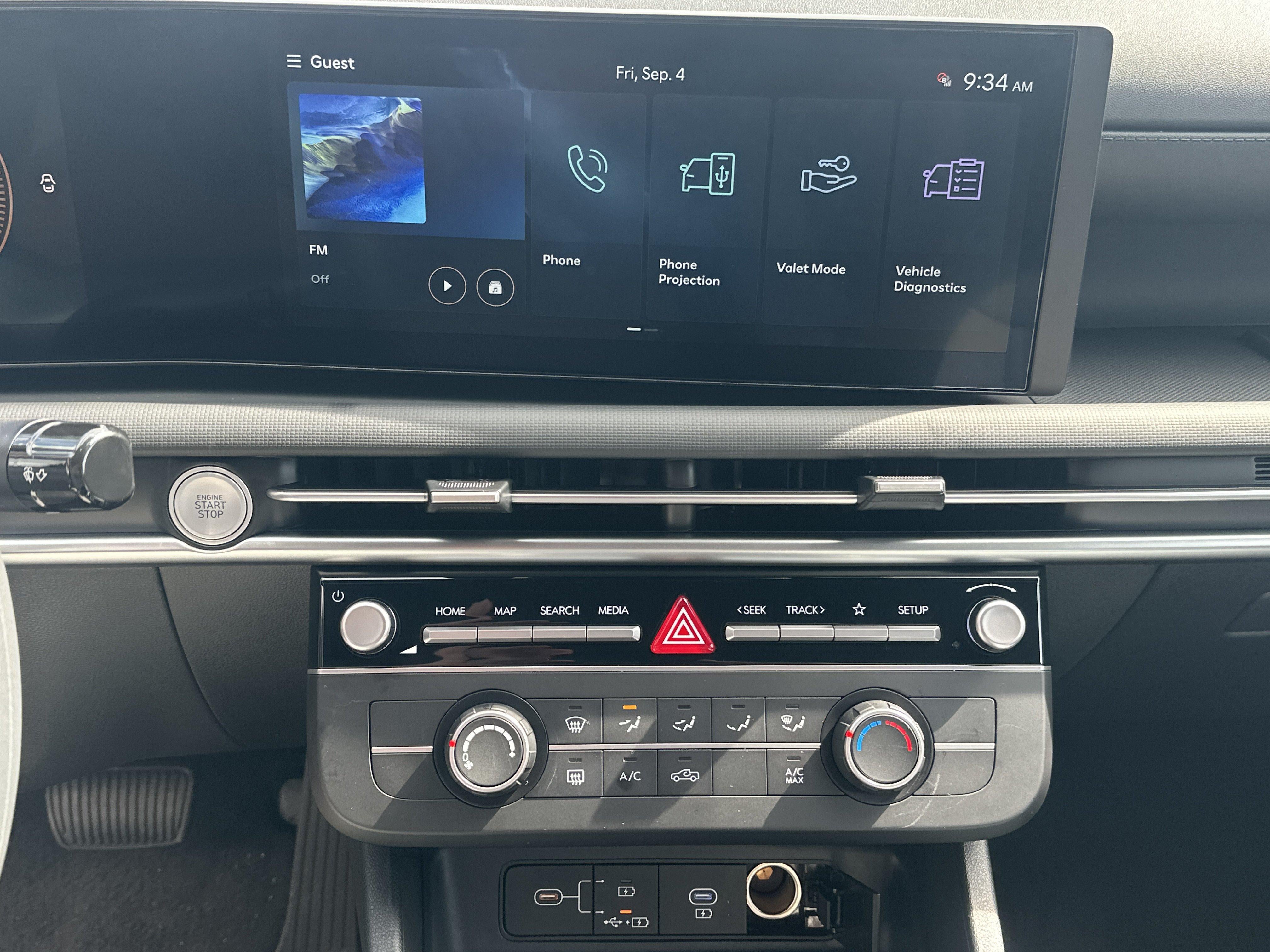 2027 Hyundai Santa Cruz SE FWD