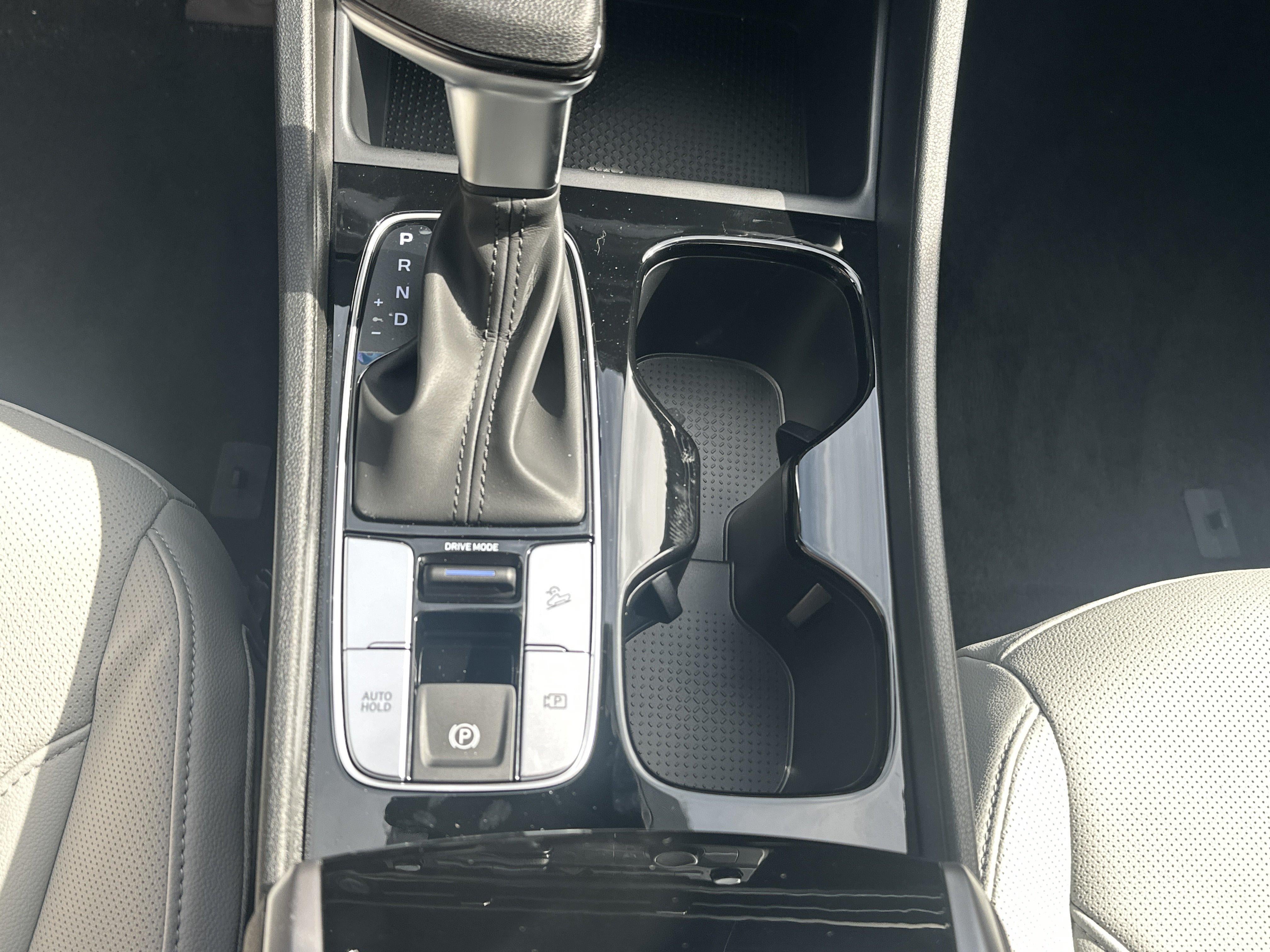 2027 Hyundai Santa Cruz SE FWD
