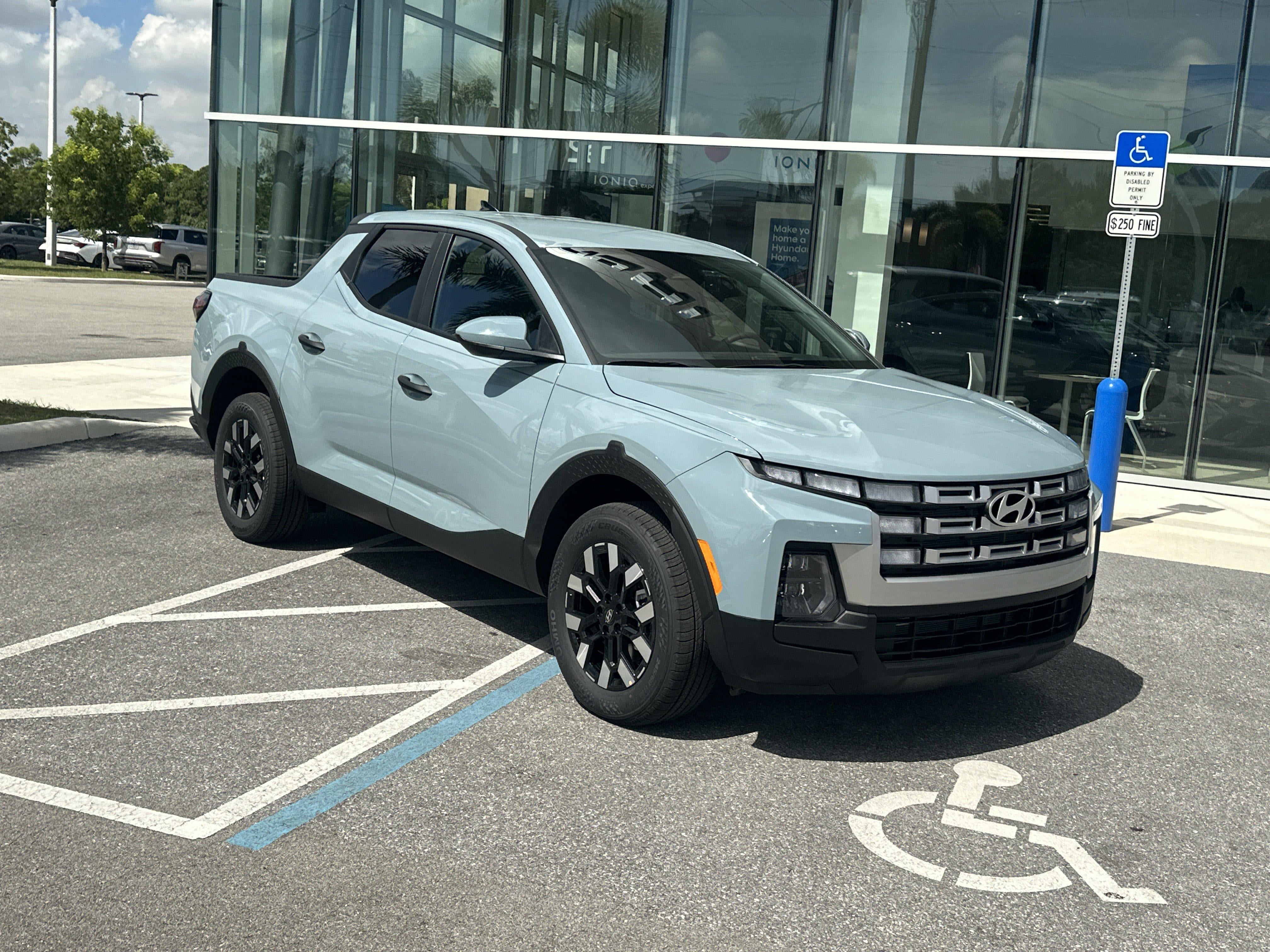 2027 Hyundai Santa Cruz SE AWD