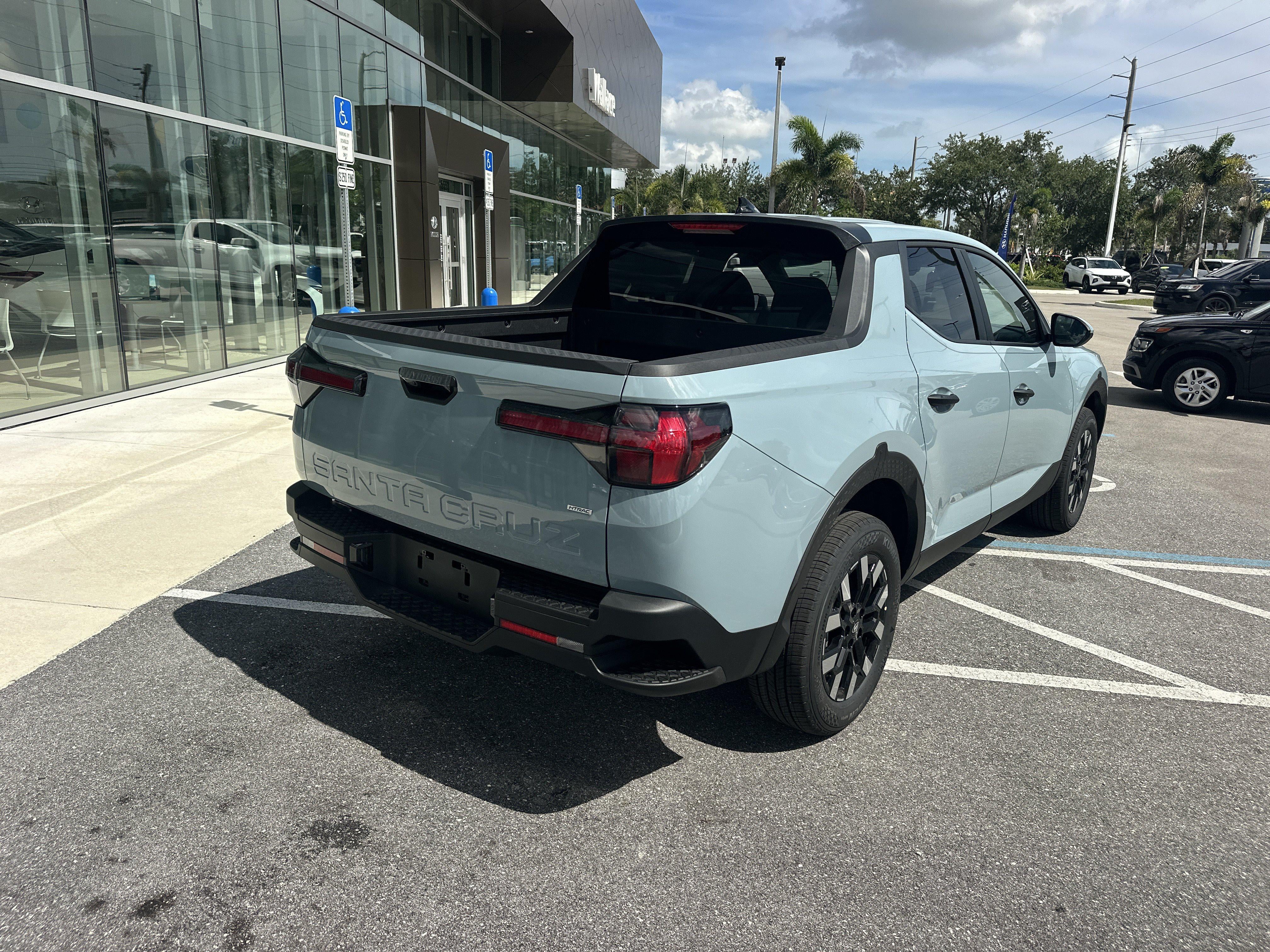2027 Hyundai Santa Cruz SE AWD