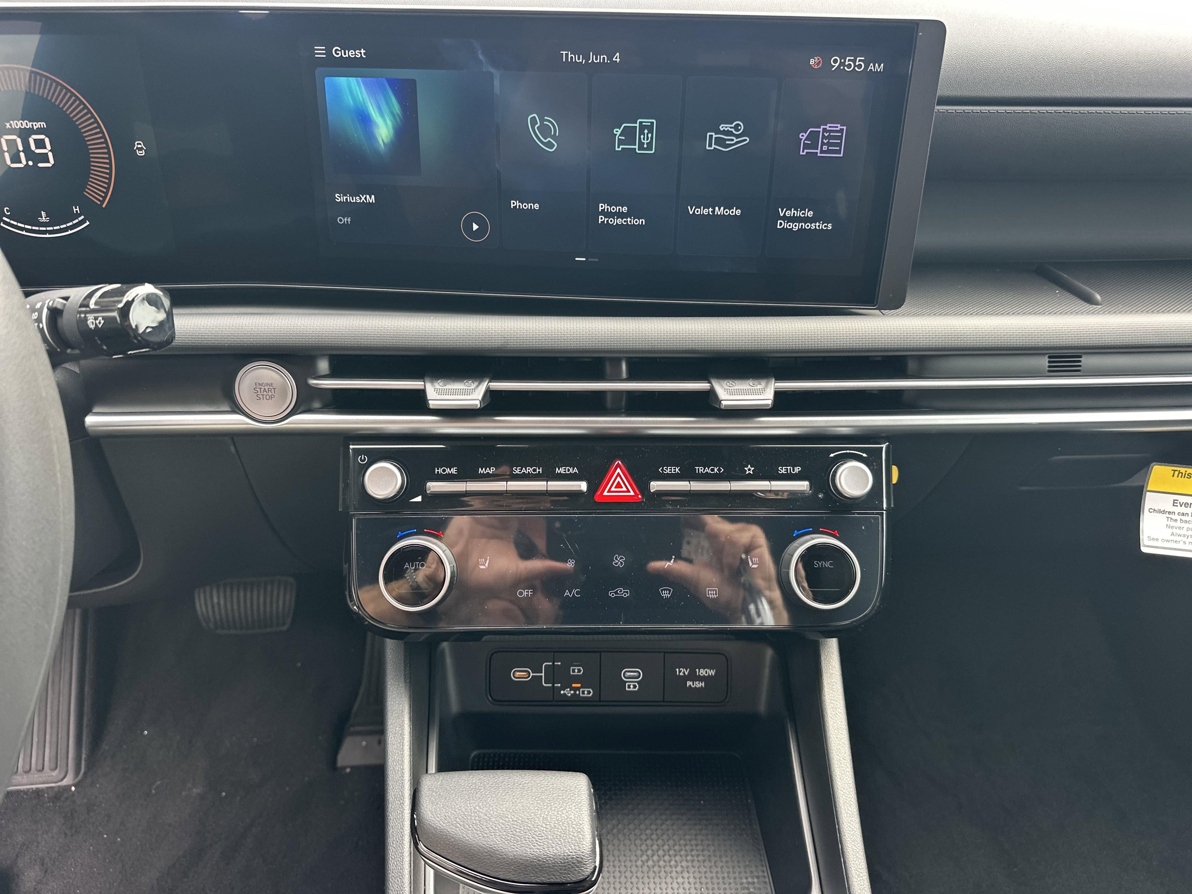 2026 Hyundai Santa Cruz SEL FWD