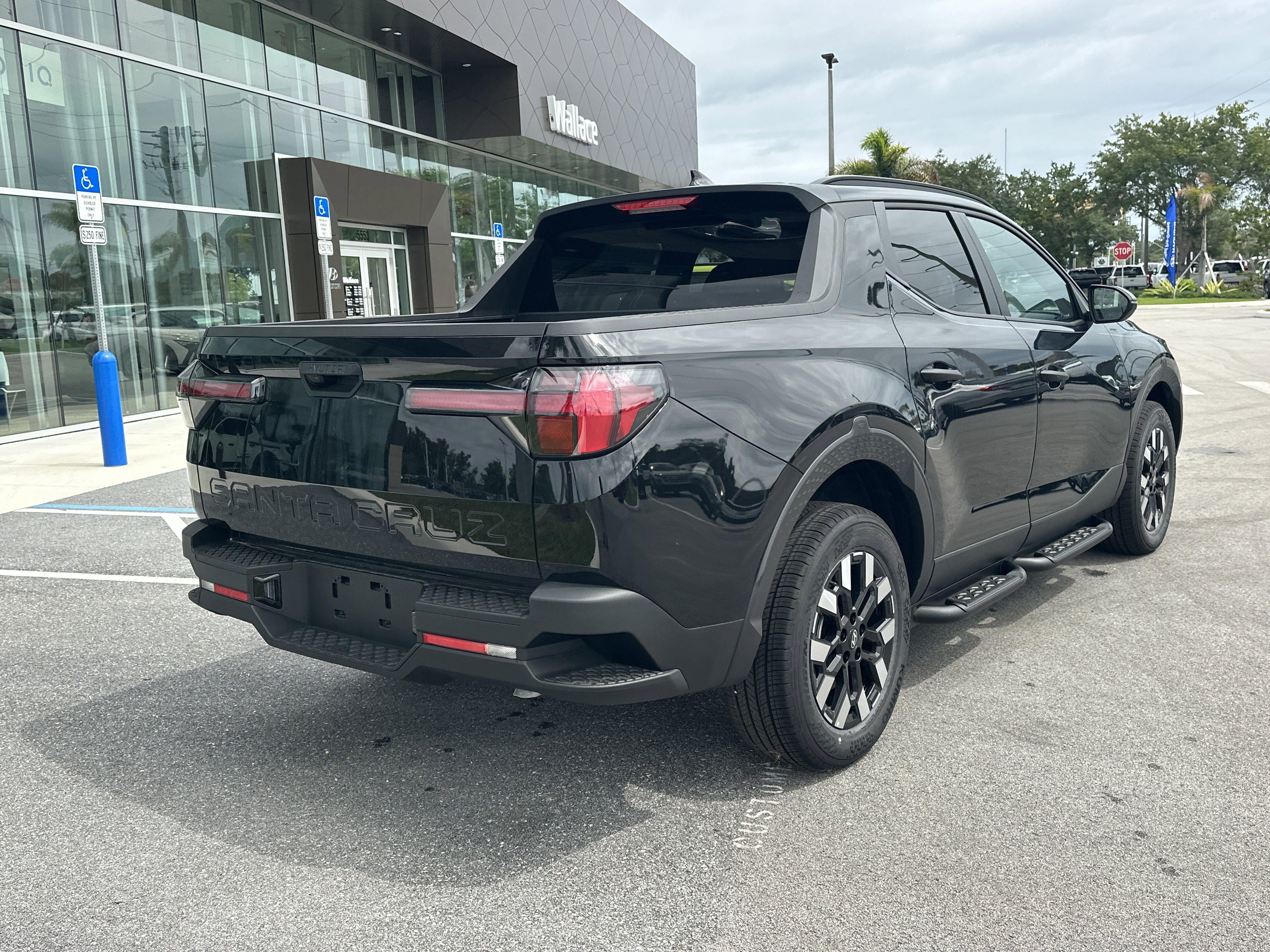2026 Hyundai Santa Cruz SEL FWD