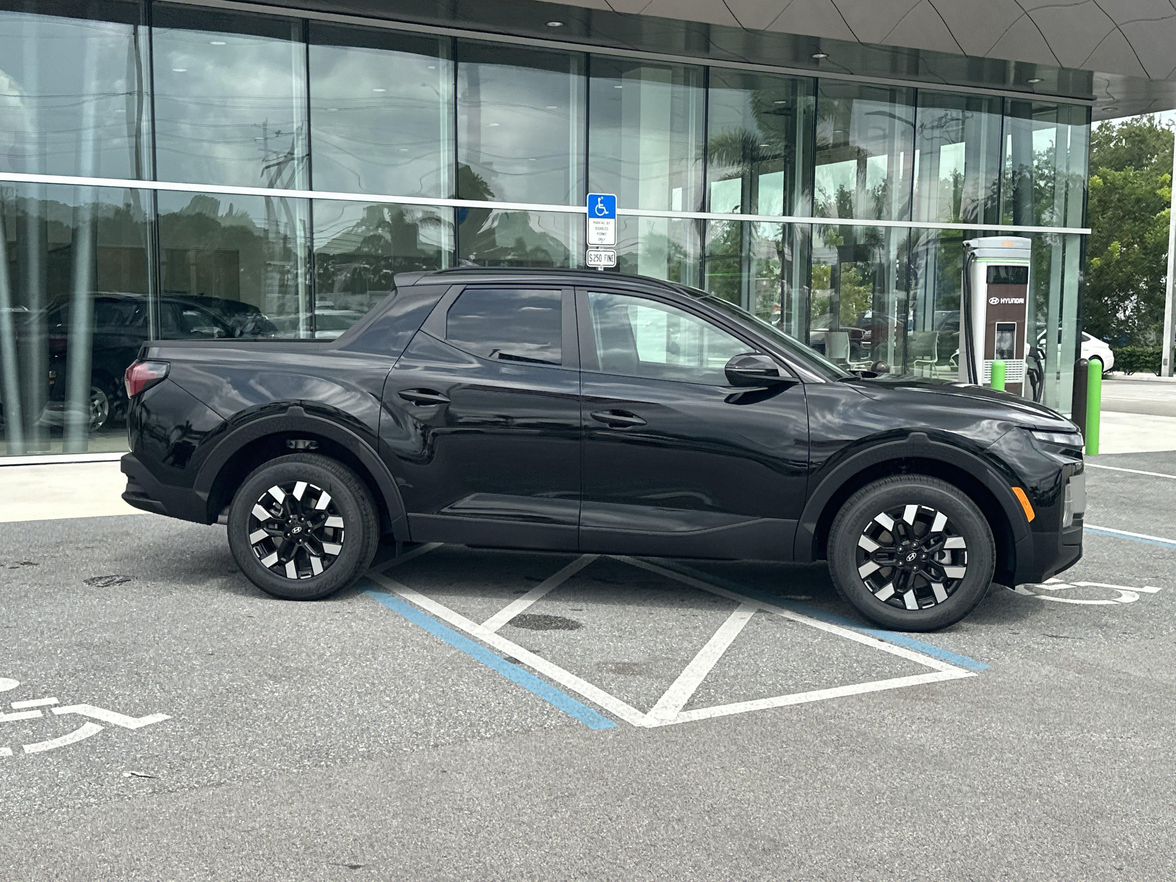2026 Hyundai Santa Cruz SEL FWD