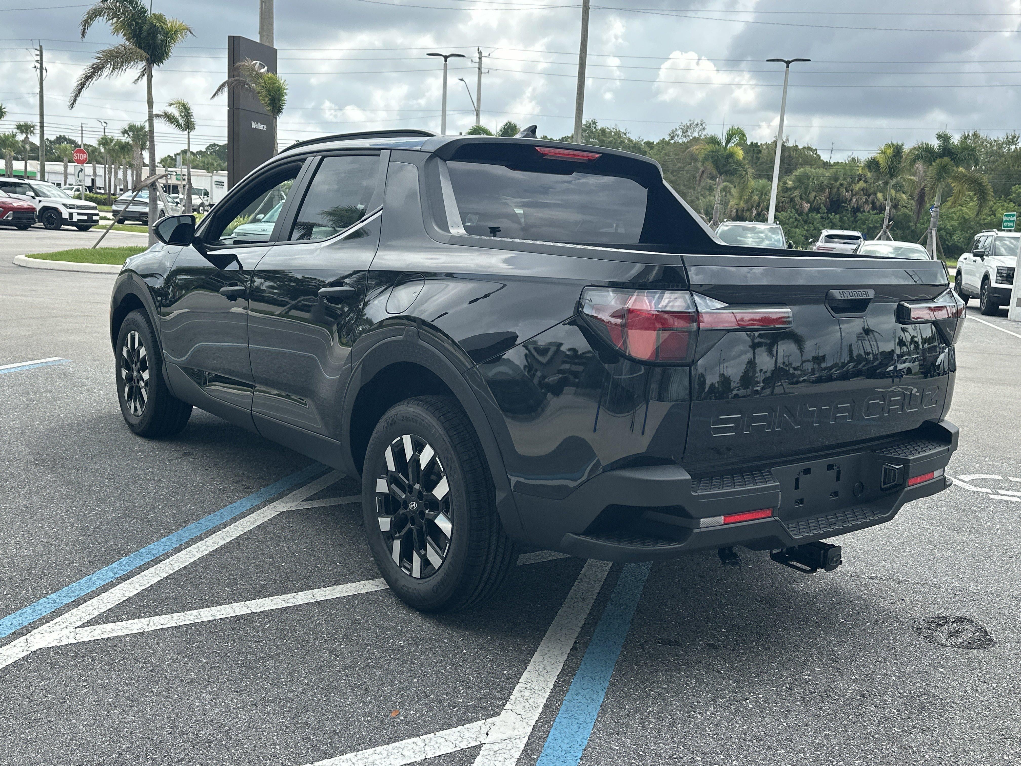 2026 Hyundai Santa Cruz SEL FWD