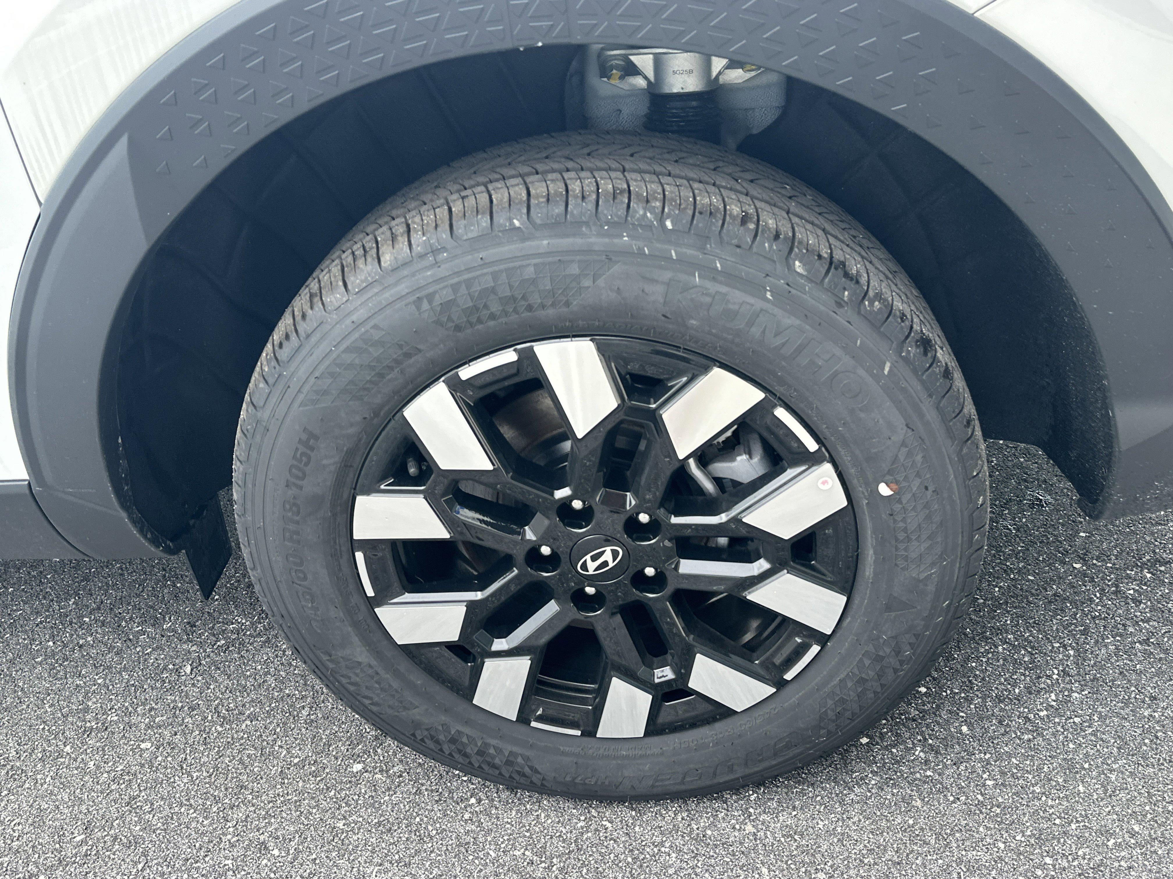 2026 Hyundai Santa Cruz SEL FWD